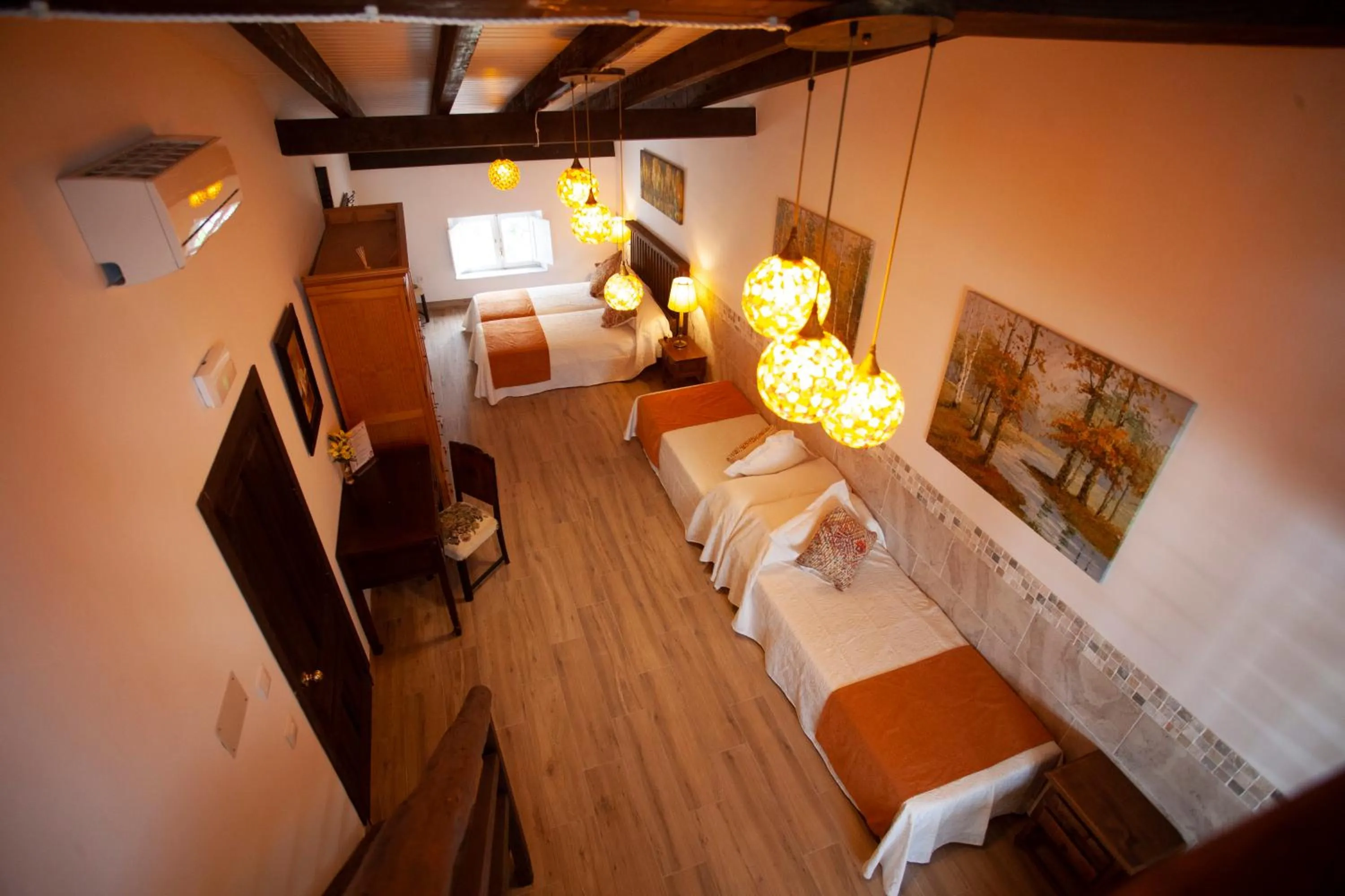 Photo of the whole room, Bed in El Palacete de Cuevas