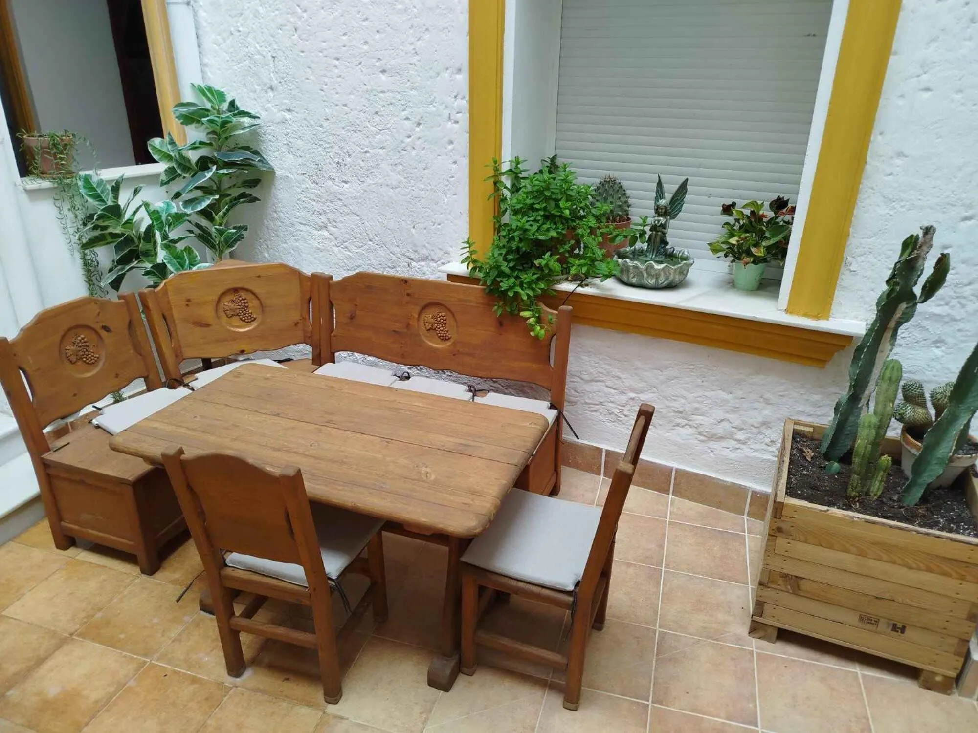 Seating area in El Palacete de Cuevas