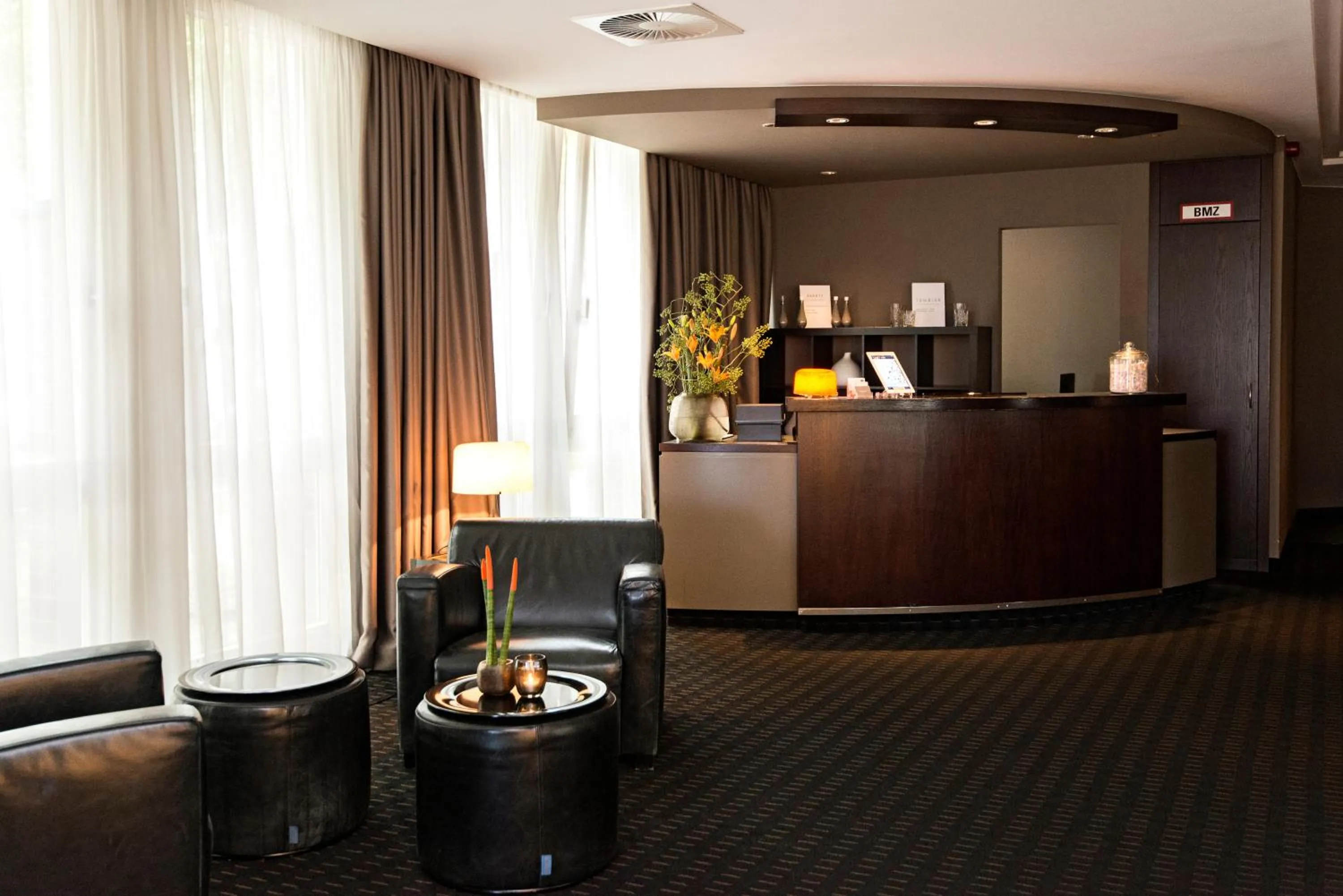 Lobby or reception in Boston Apartments HH