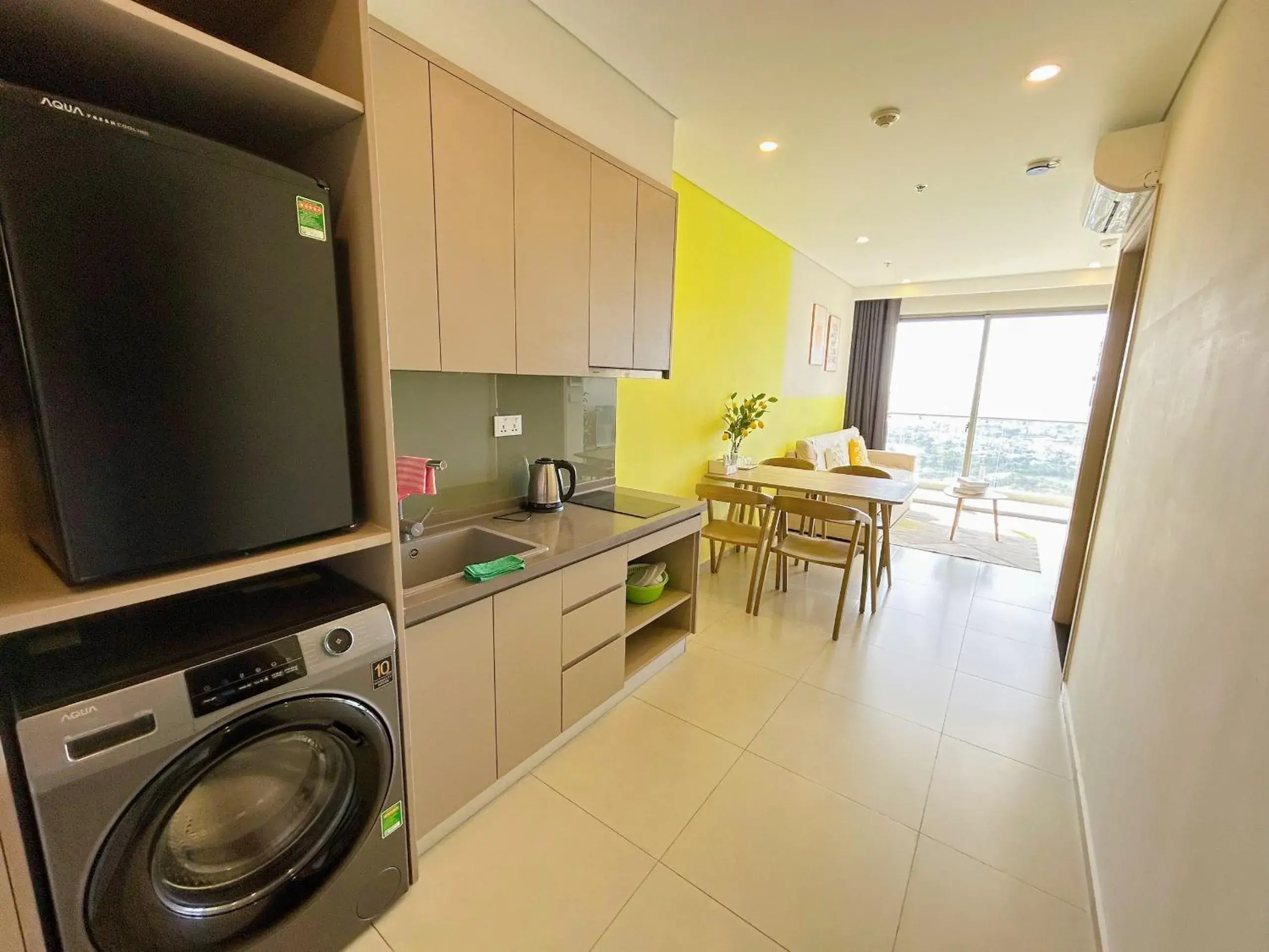 Kitchen or kitchenette in Ken's House -The Sóng Condotel Vũng Tàu Kitchen or kitchenette in Ken's House -The Sóng Condotel Vũng Tàu