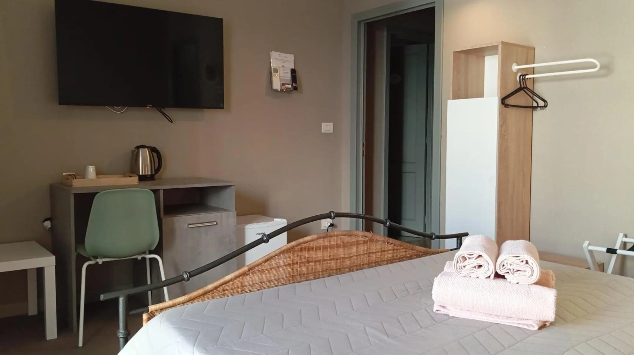 Bed in Cconforthotels R&B Suite&Chic