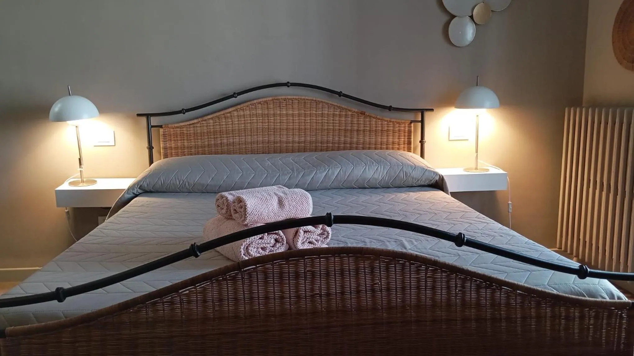 Bed in Cconforthotels R&B Suite&Chic