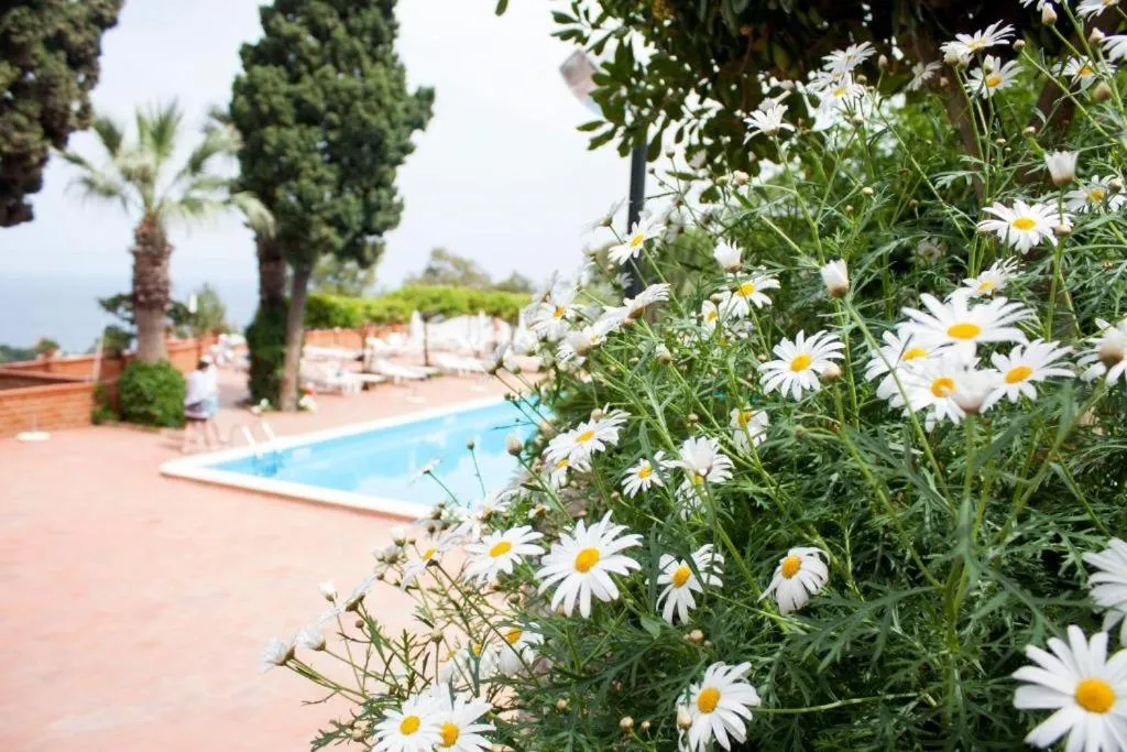 Swimming pool in Grand Hotel Miramare
