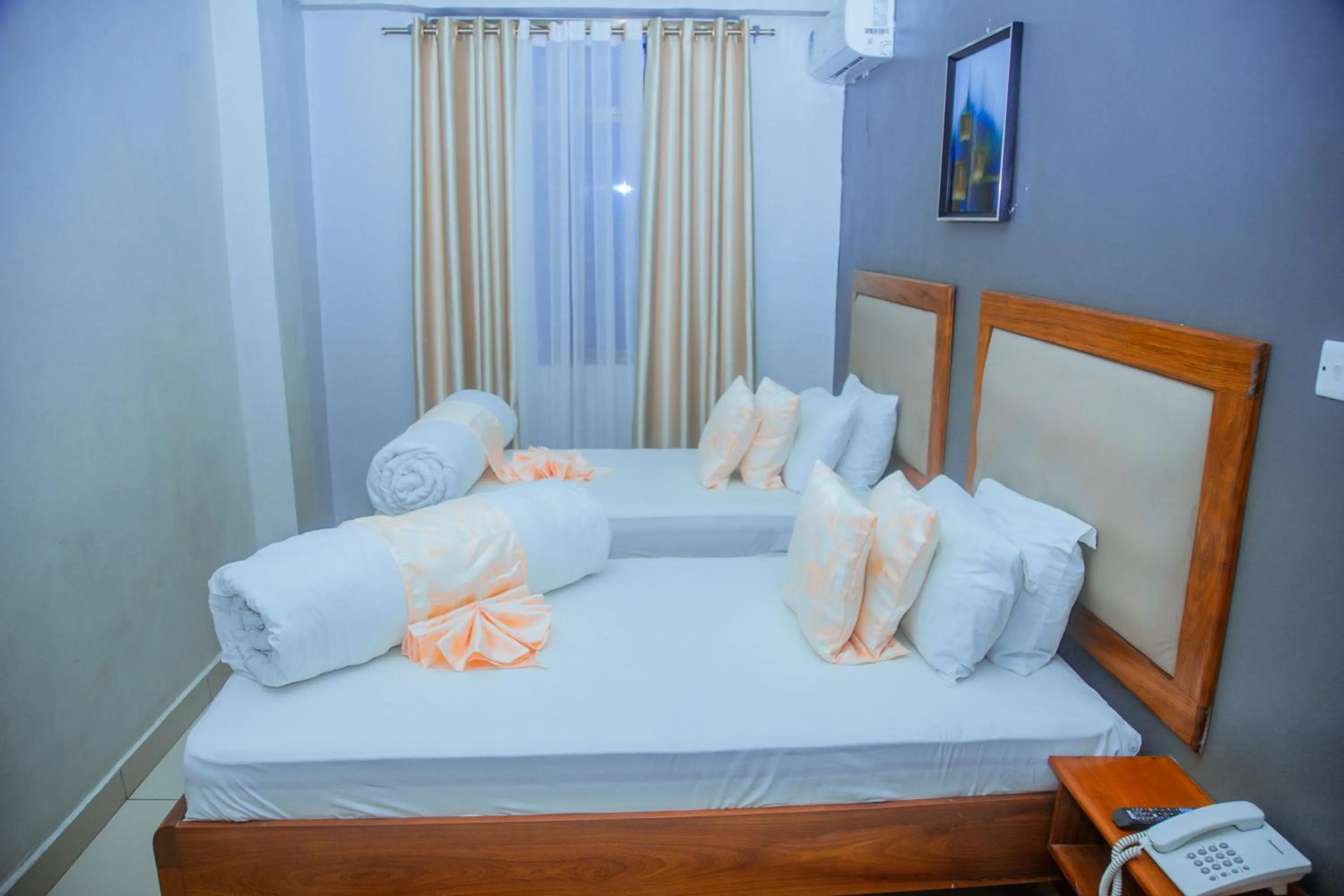 Photo of the whole room in LE GRAND MARIE HOTEL