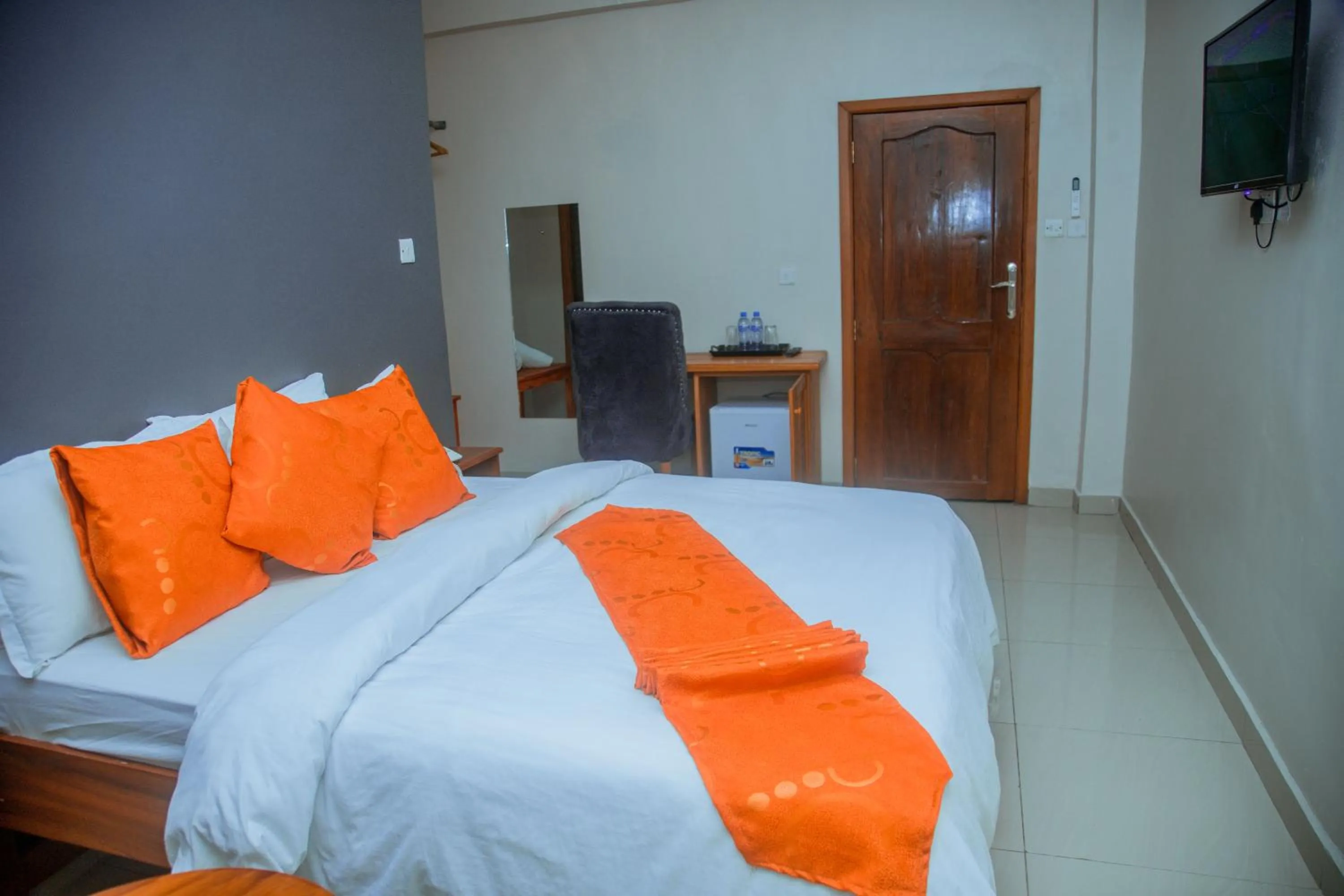 Photo of the whole room in LE GRAND MARIE HOTEL