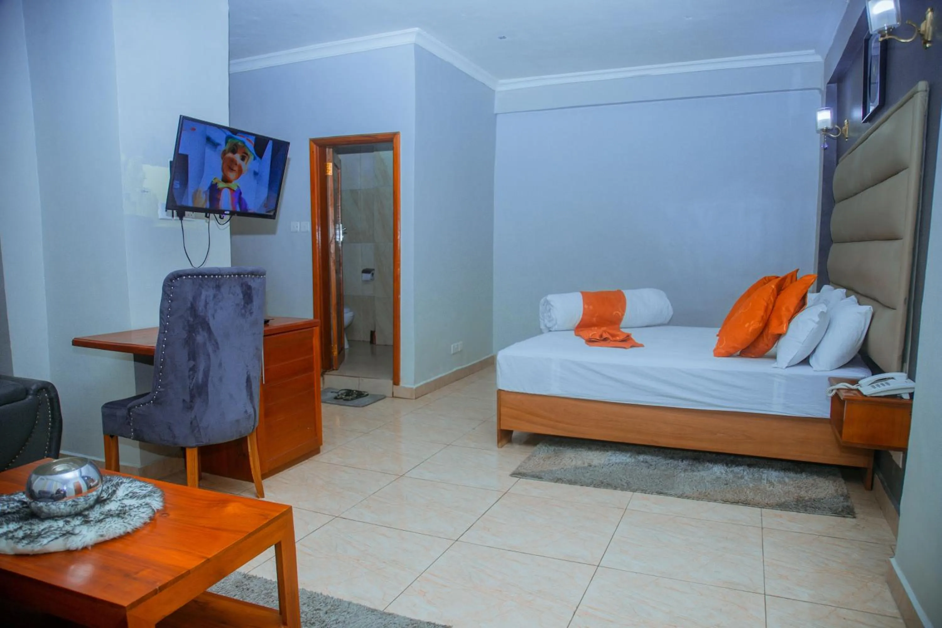 Bed in LE GRAND MARIE HOTEL