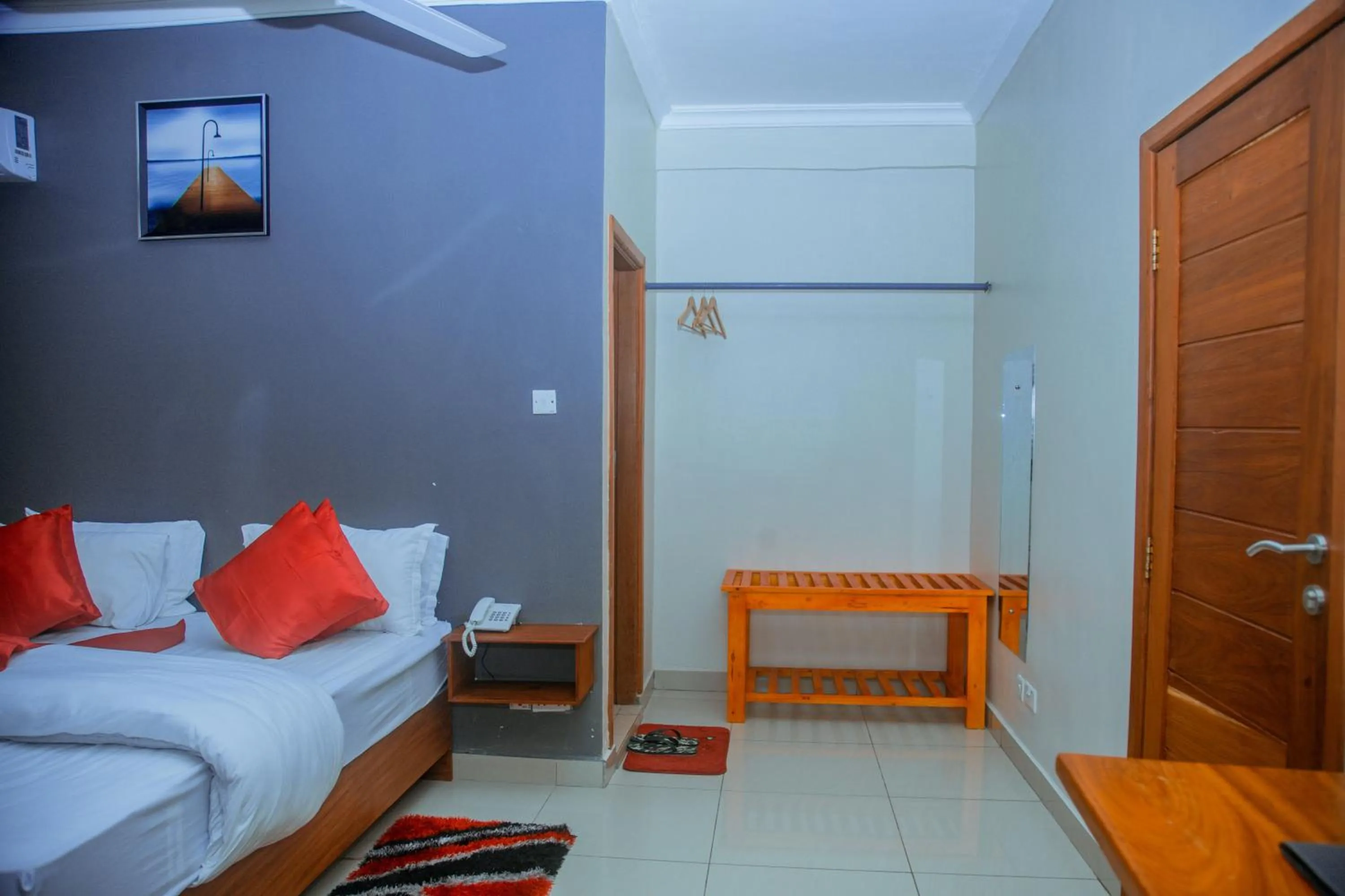 TV and multimedia in LE GRAND MARIE HOTEL