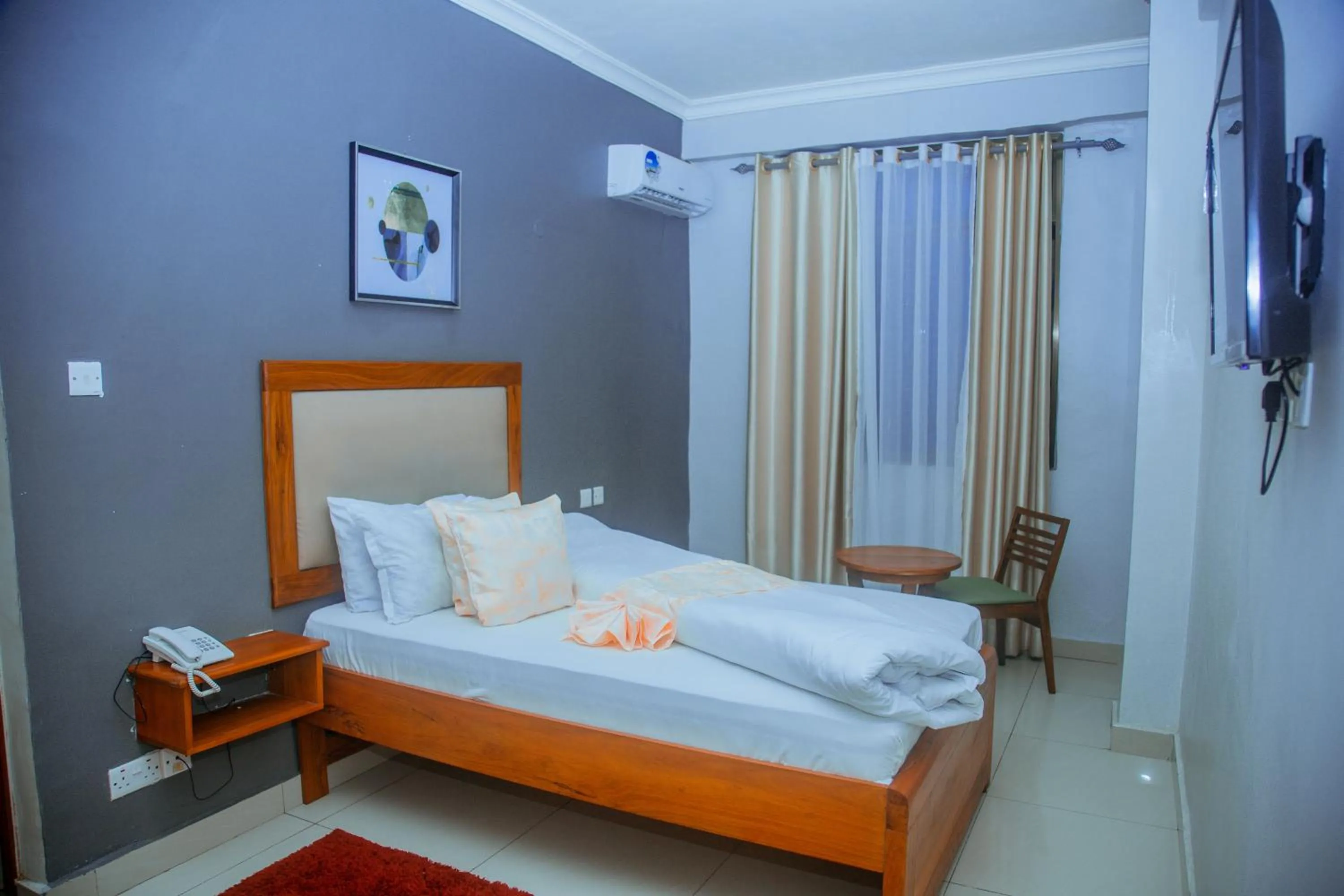 TV and multimedia in LE GRAND MARIE HOTEL