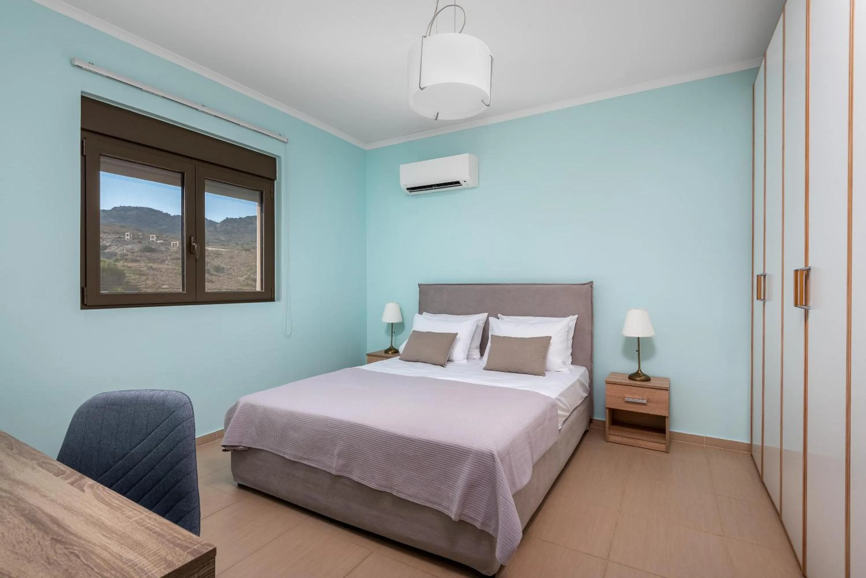 Bedroom, Bed in Acro Villa