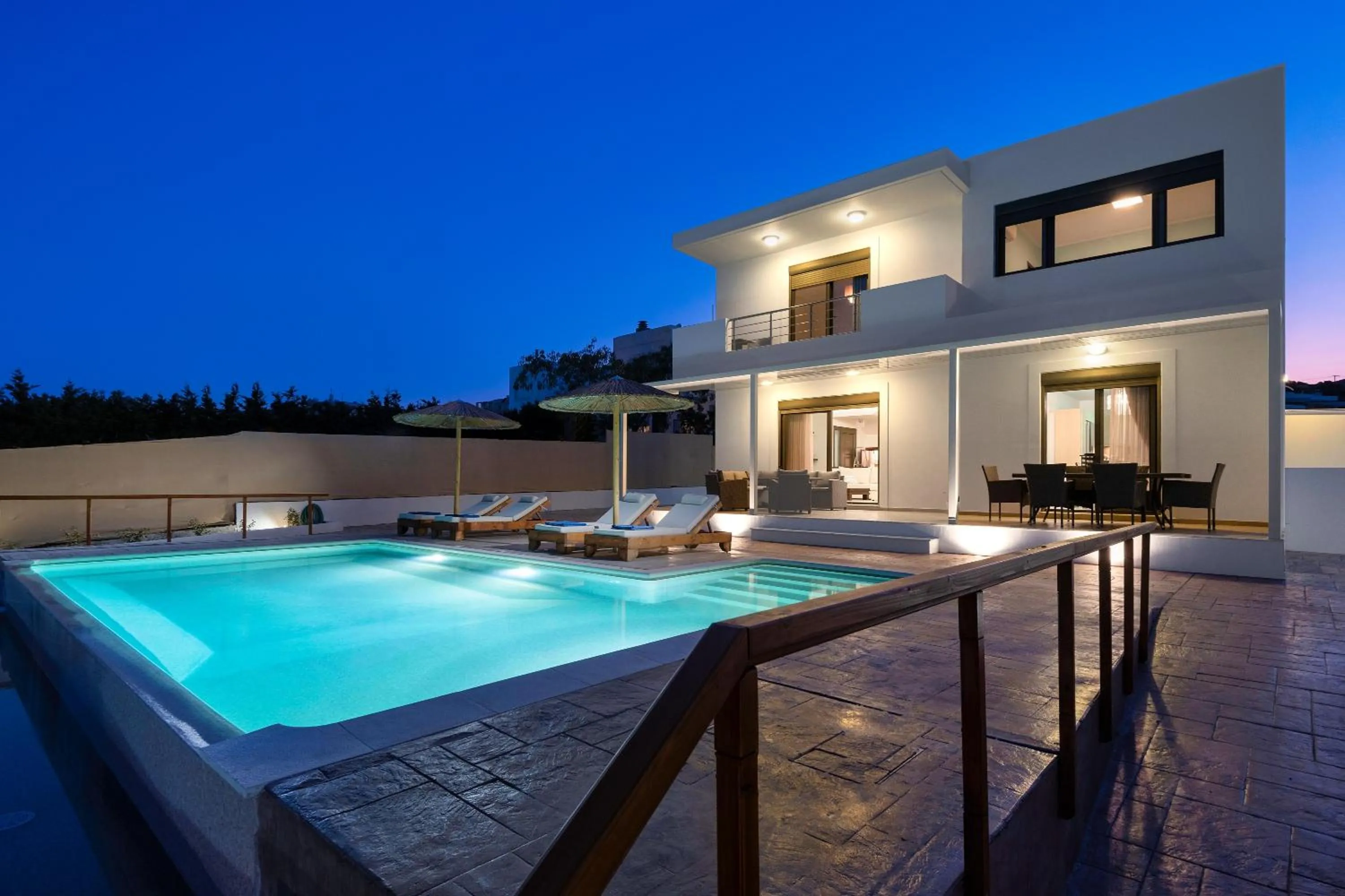 Swimming pool in Acro Villa