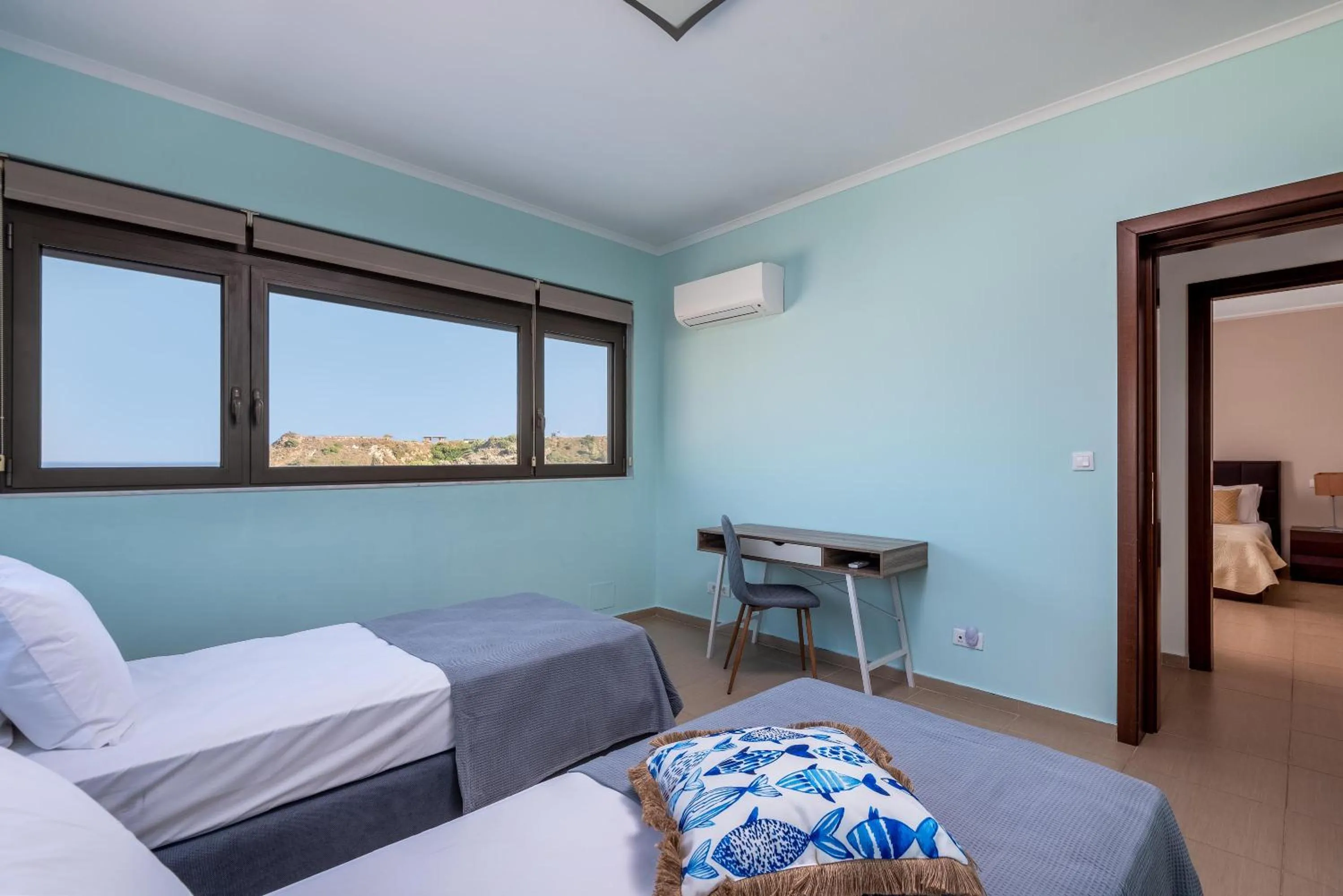Bedroom, Bed in Acro Villa