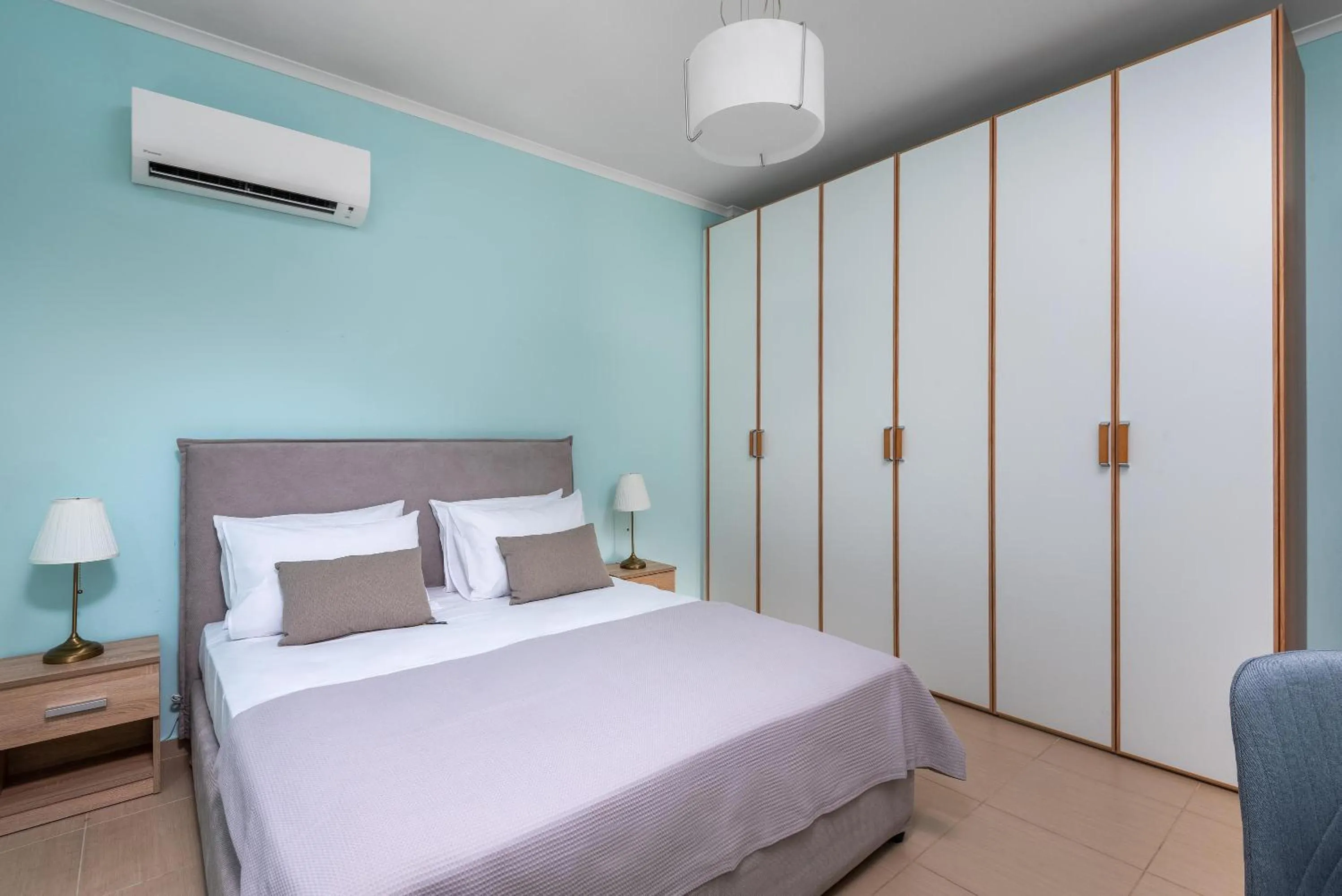 Bedroom, Bed in Acro Villa
