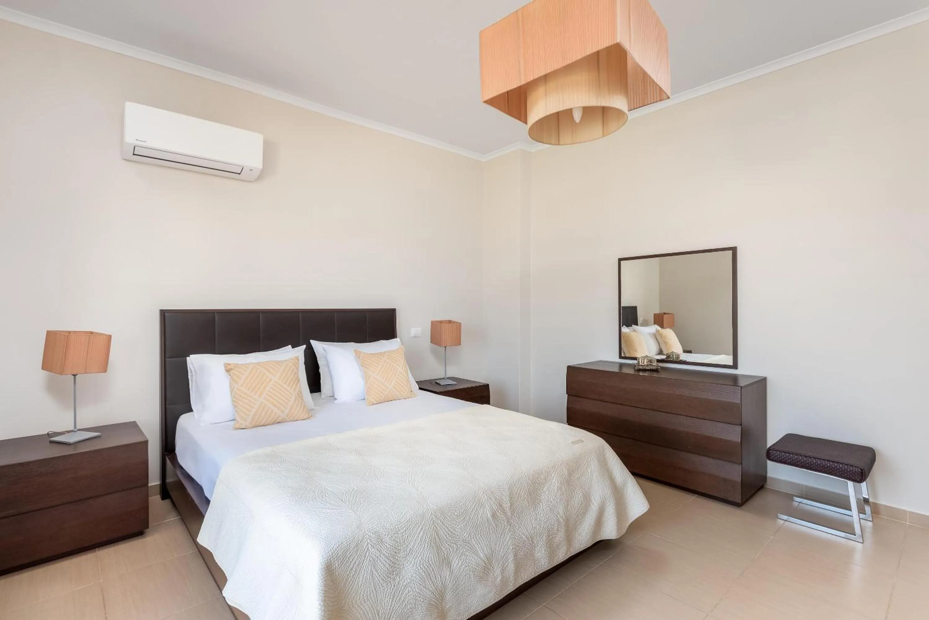 Bedroom, Bed in Acro Villa