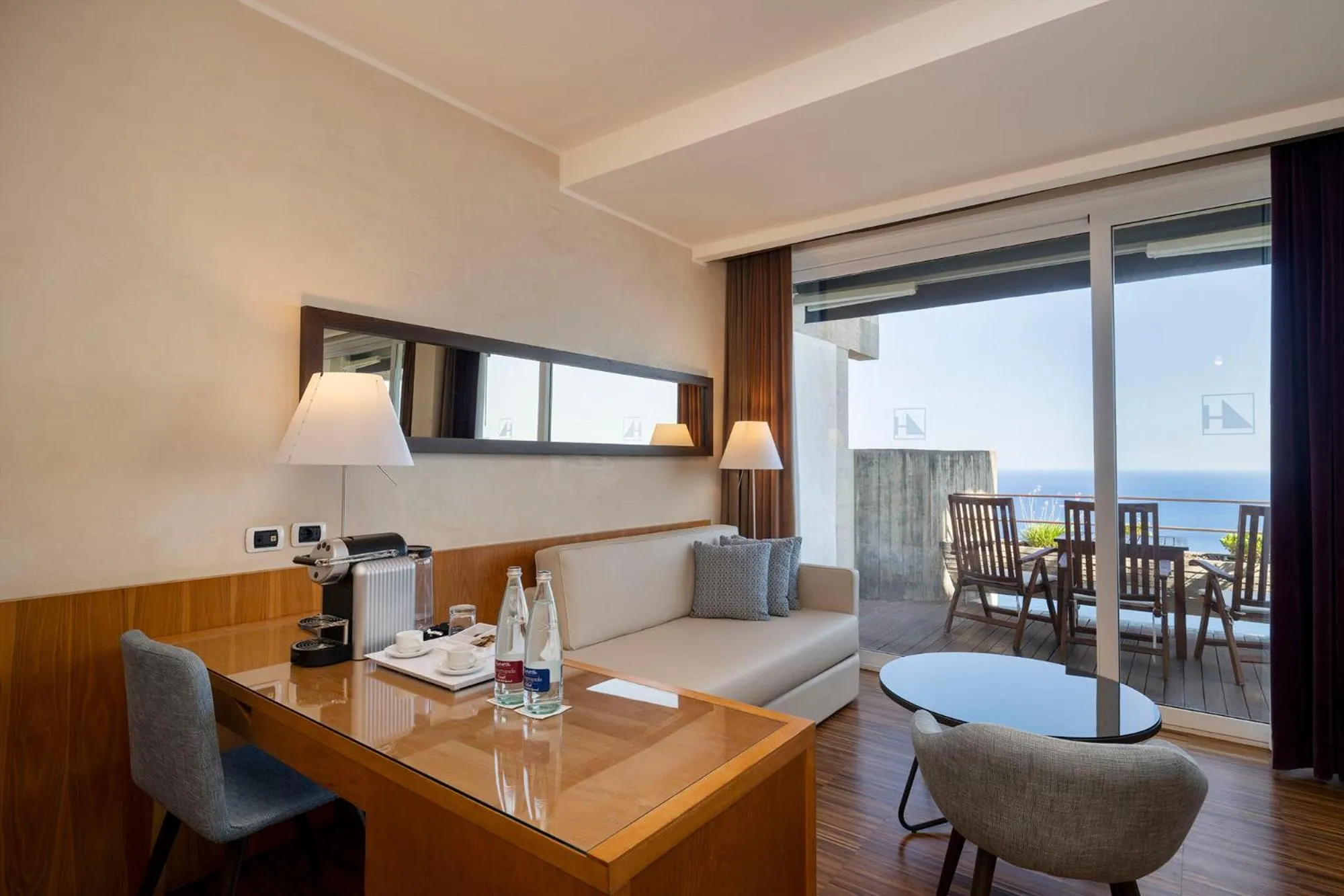 Bedroom in Eurostars Monte Tauro