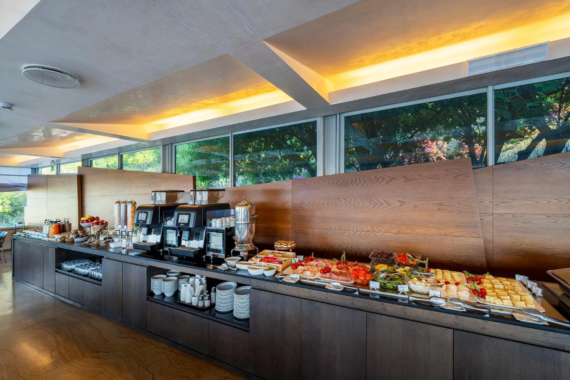 Breakfast in Eurostars Monte Tauro