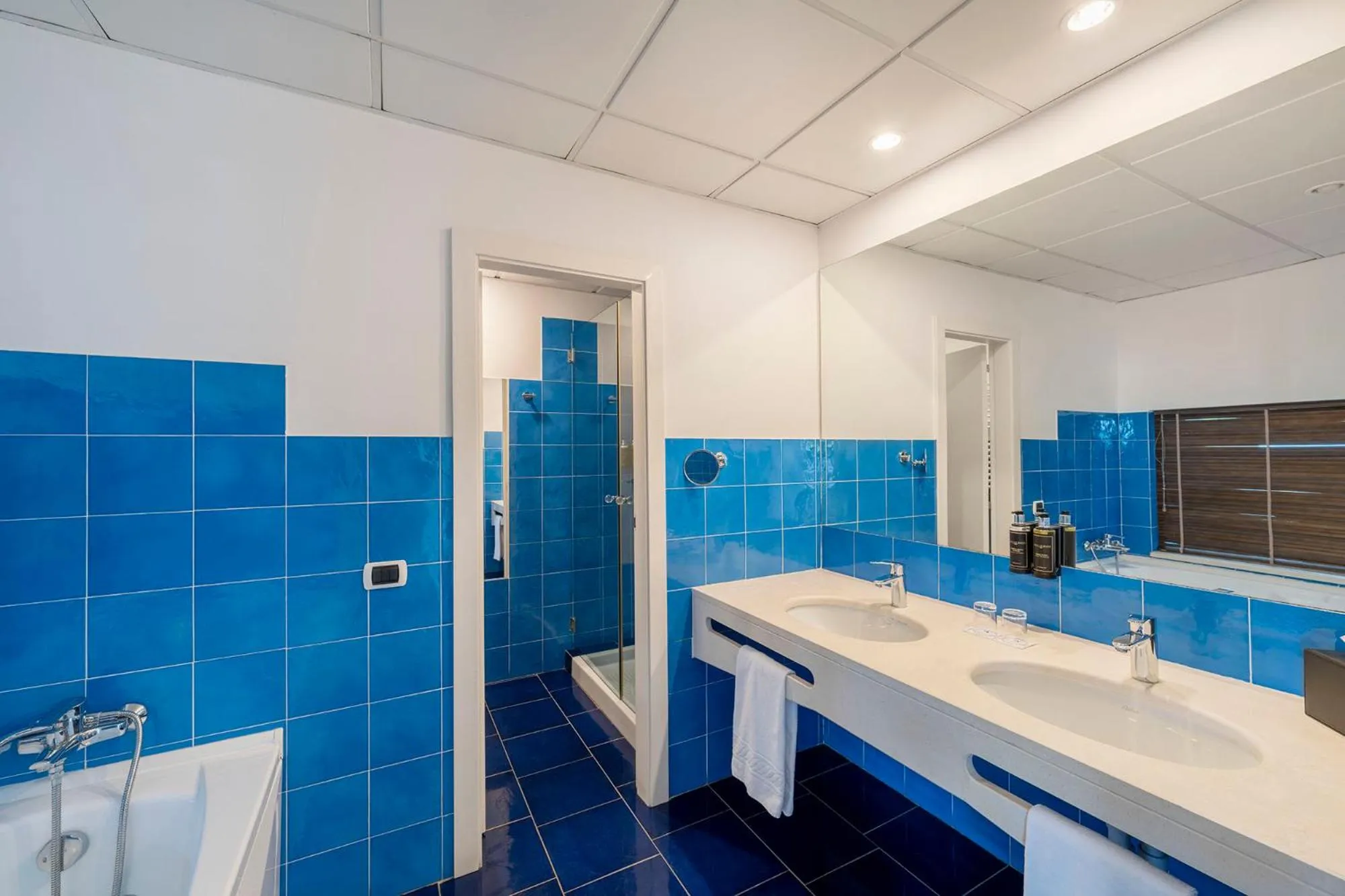 Bathroom in Eurostars Monte Tauro