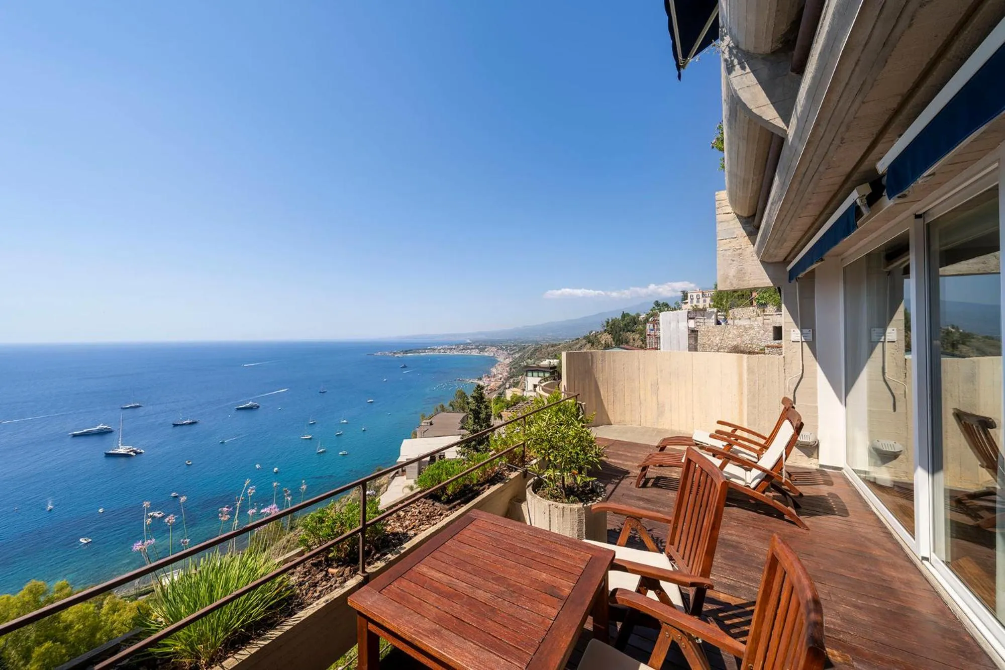 Balcony/Terrace in Eurostars Monte Tauro