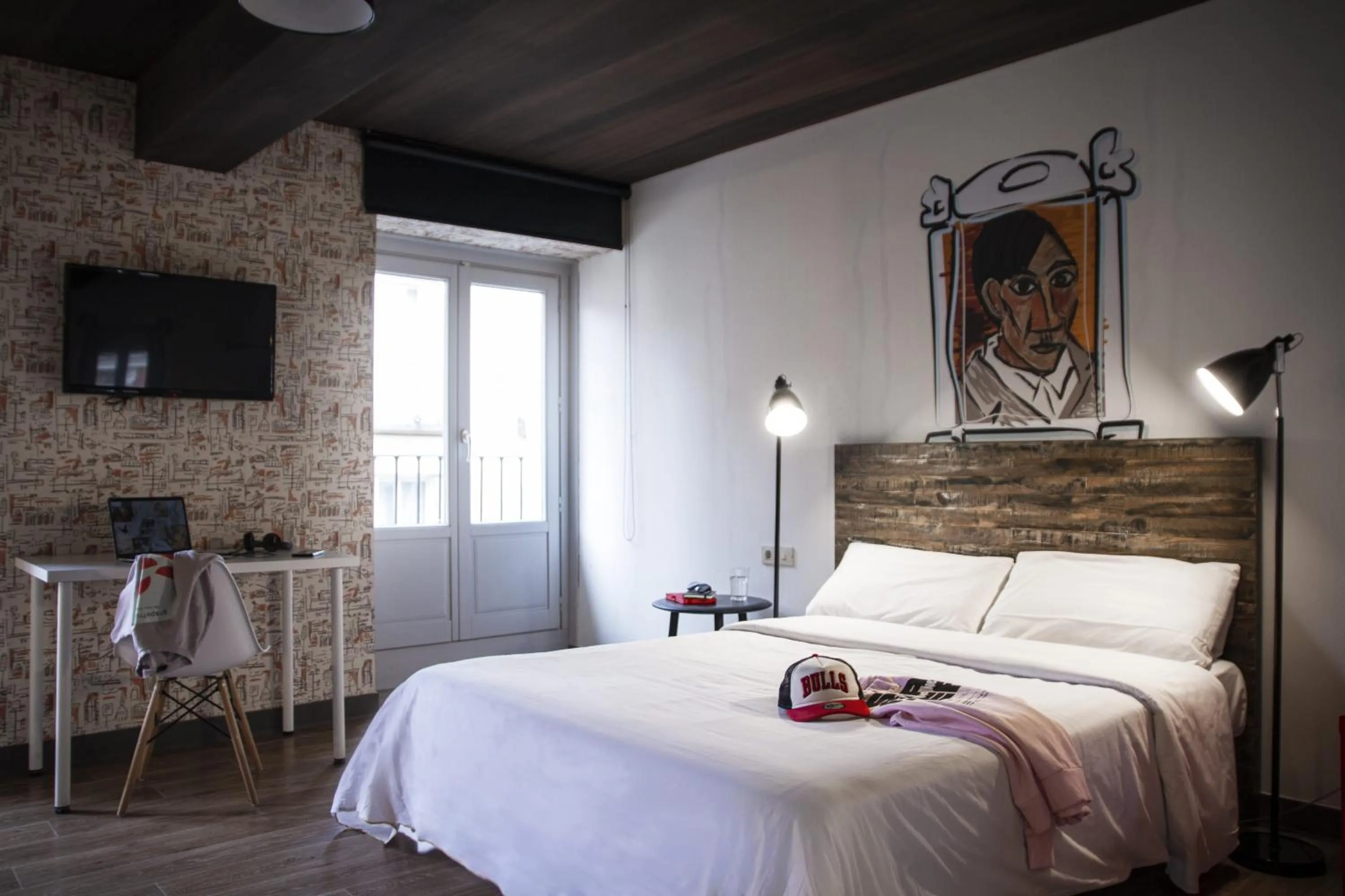 Bed in room00 Chueca Hostel