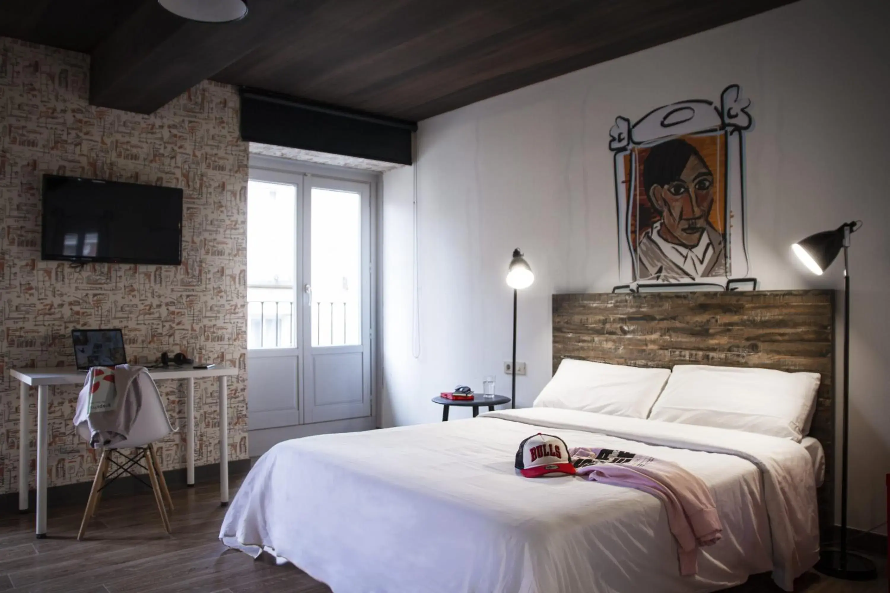 Superior Double Room in room00 Chueca Hostel Superior Double Room in room00 Chueca Hostel