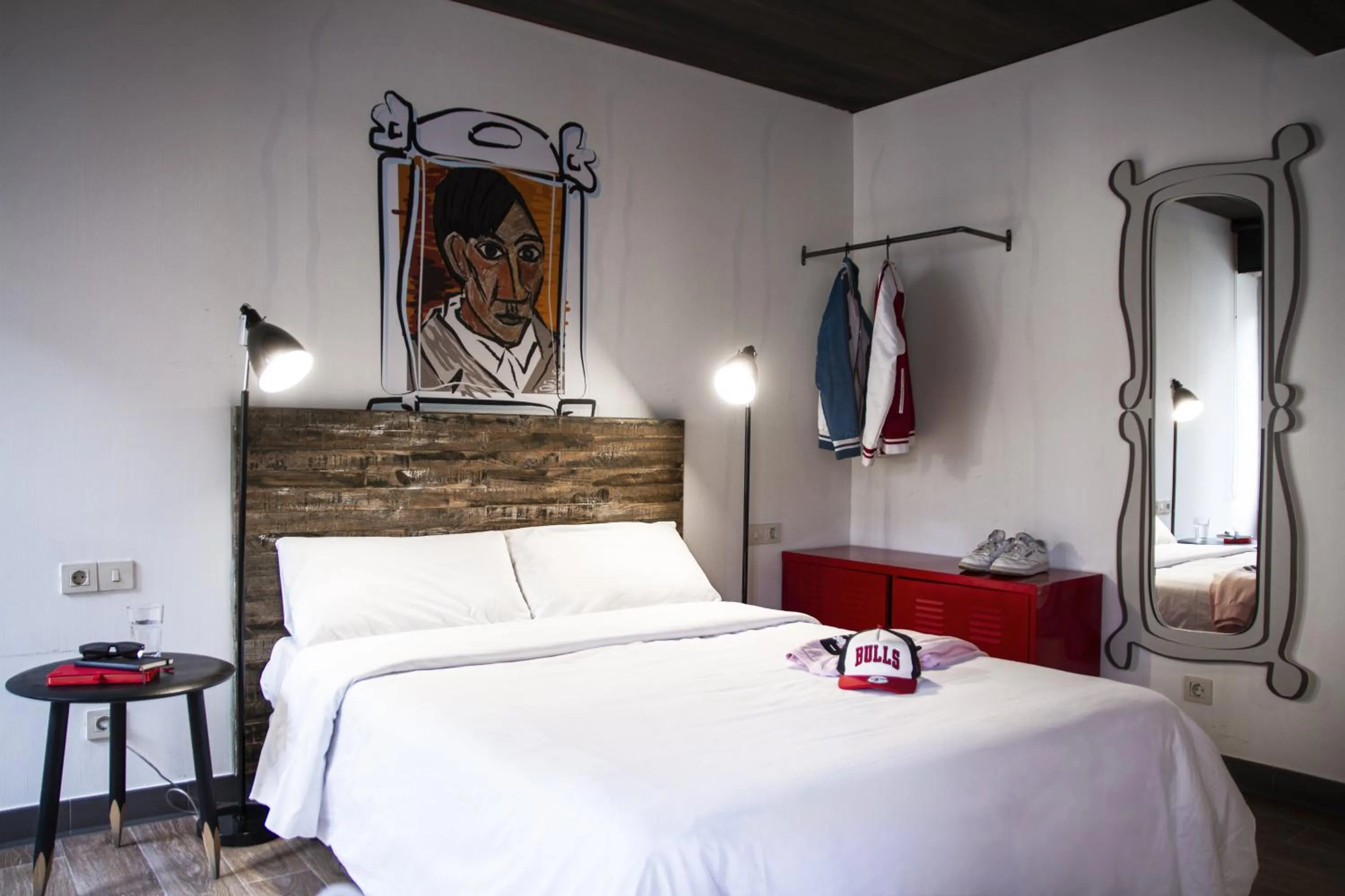 Bed in room00 Chueca Hostel