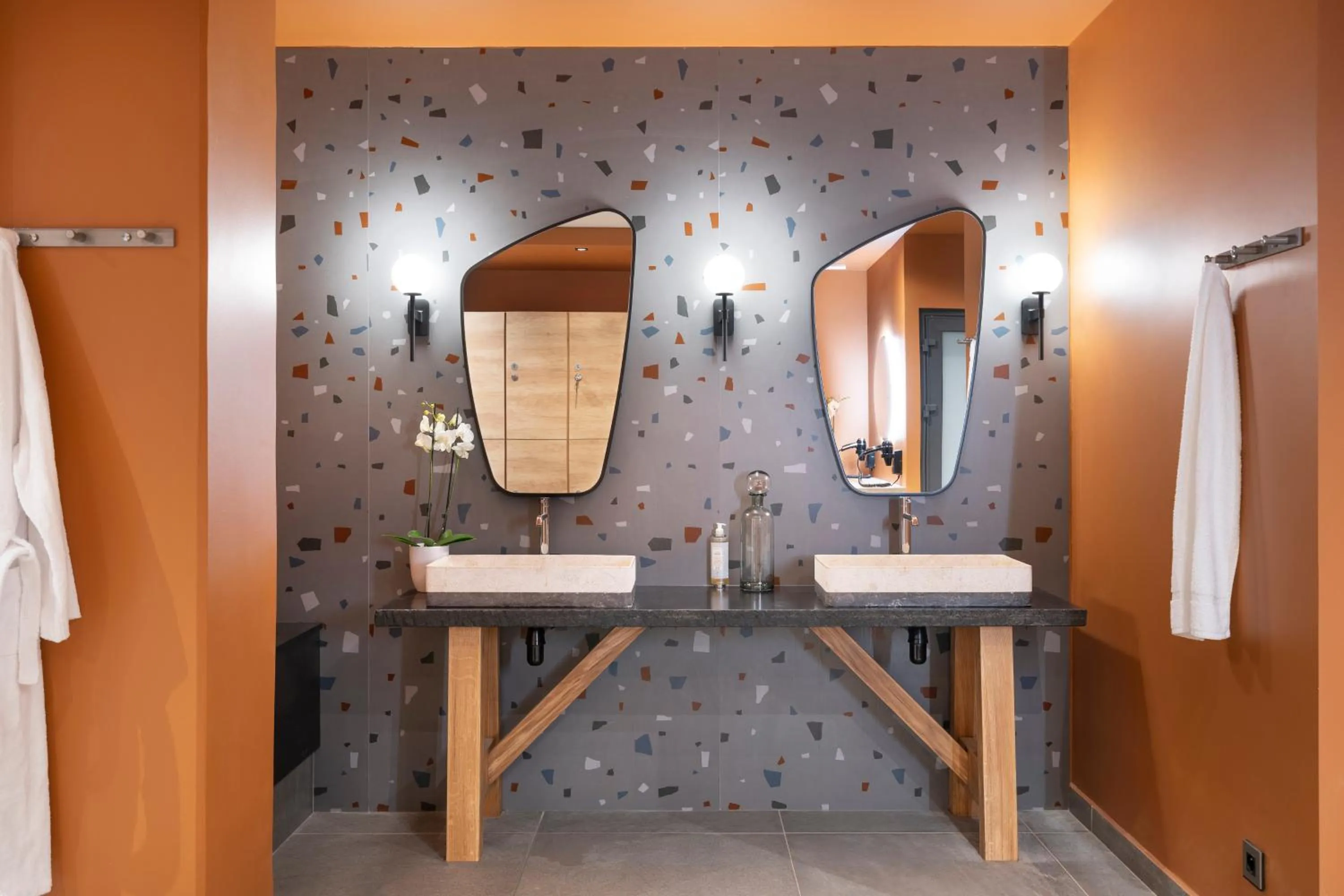 Spa and wellness centre/facilities in MGM Hôtels & Résidences - Résidence Chalets de Joy