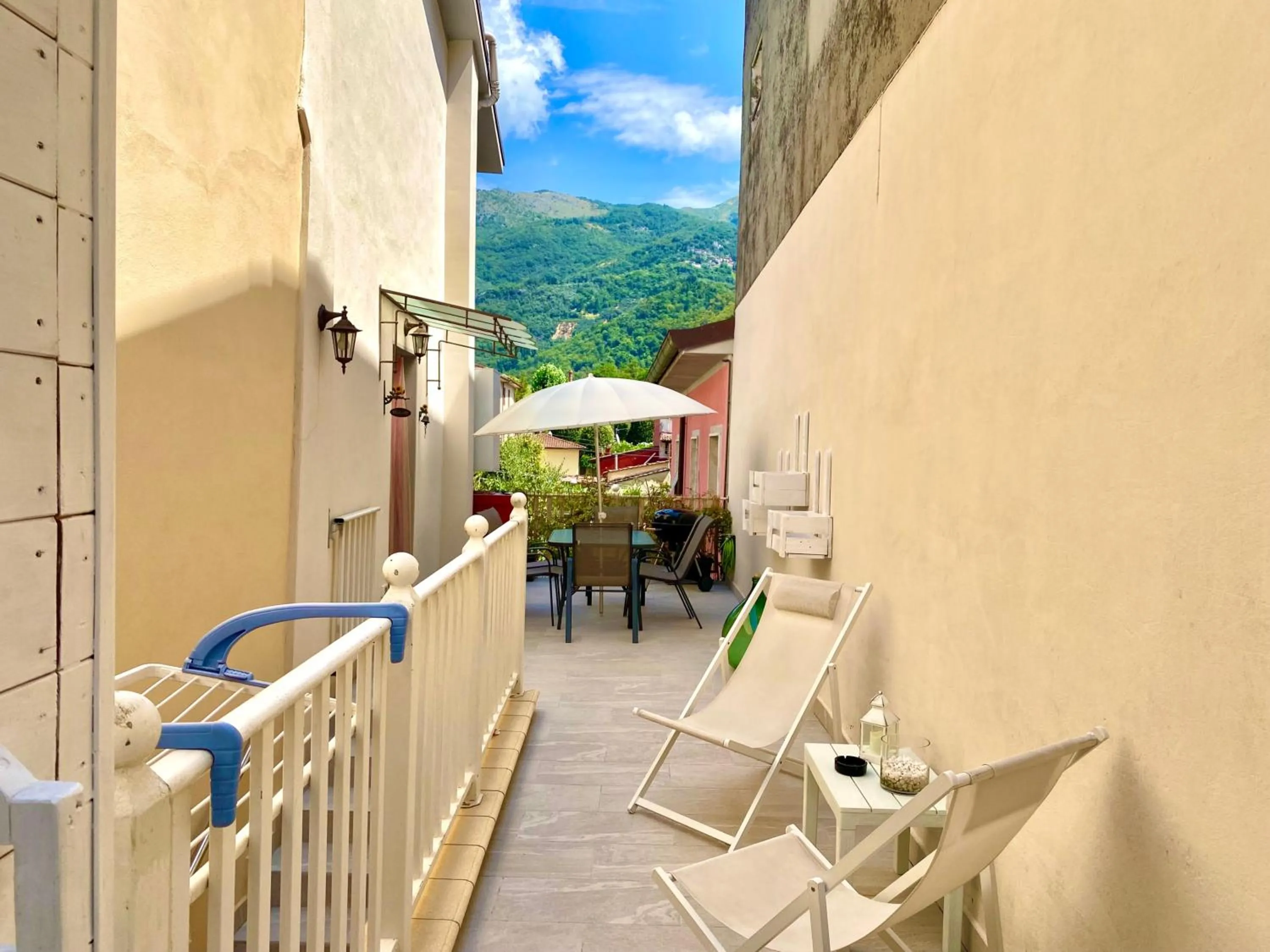 Casa La Wanda - Camaiore Toscana - 2 Br & Terrace