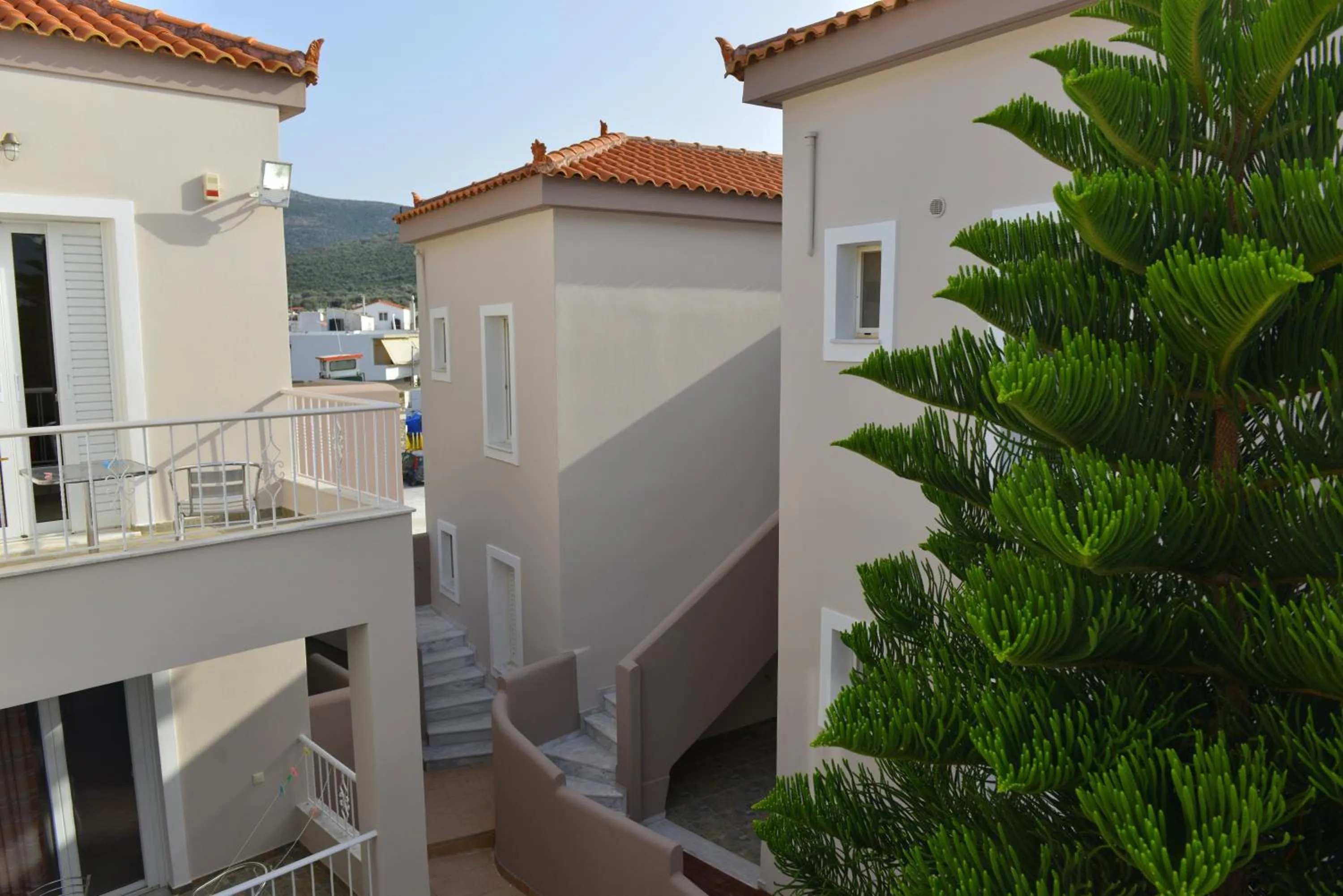 Property building in Korali