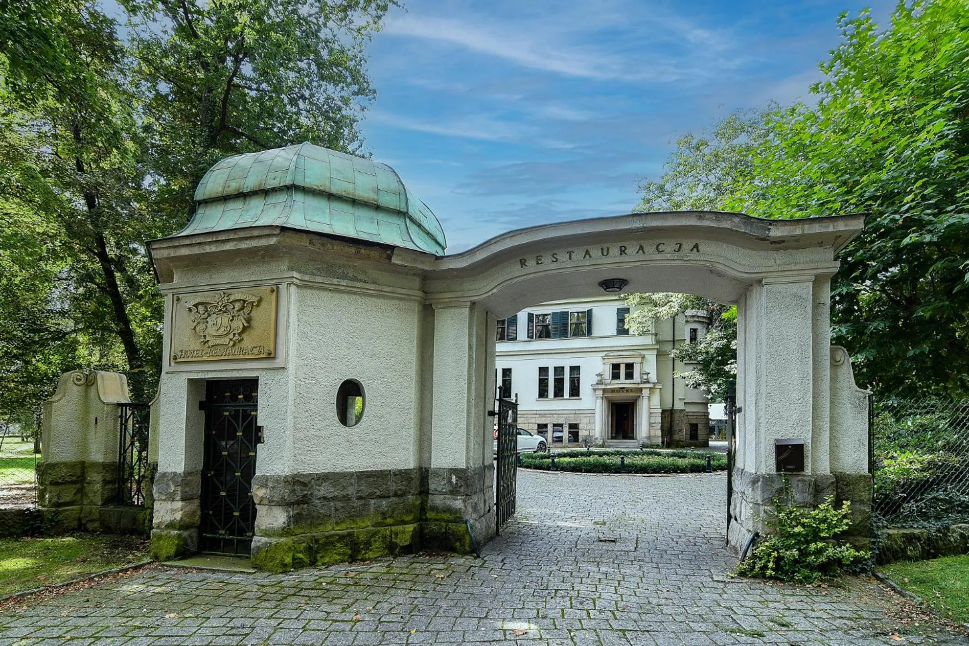 Property building in Rezydencja Janków