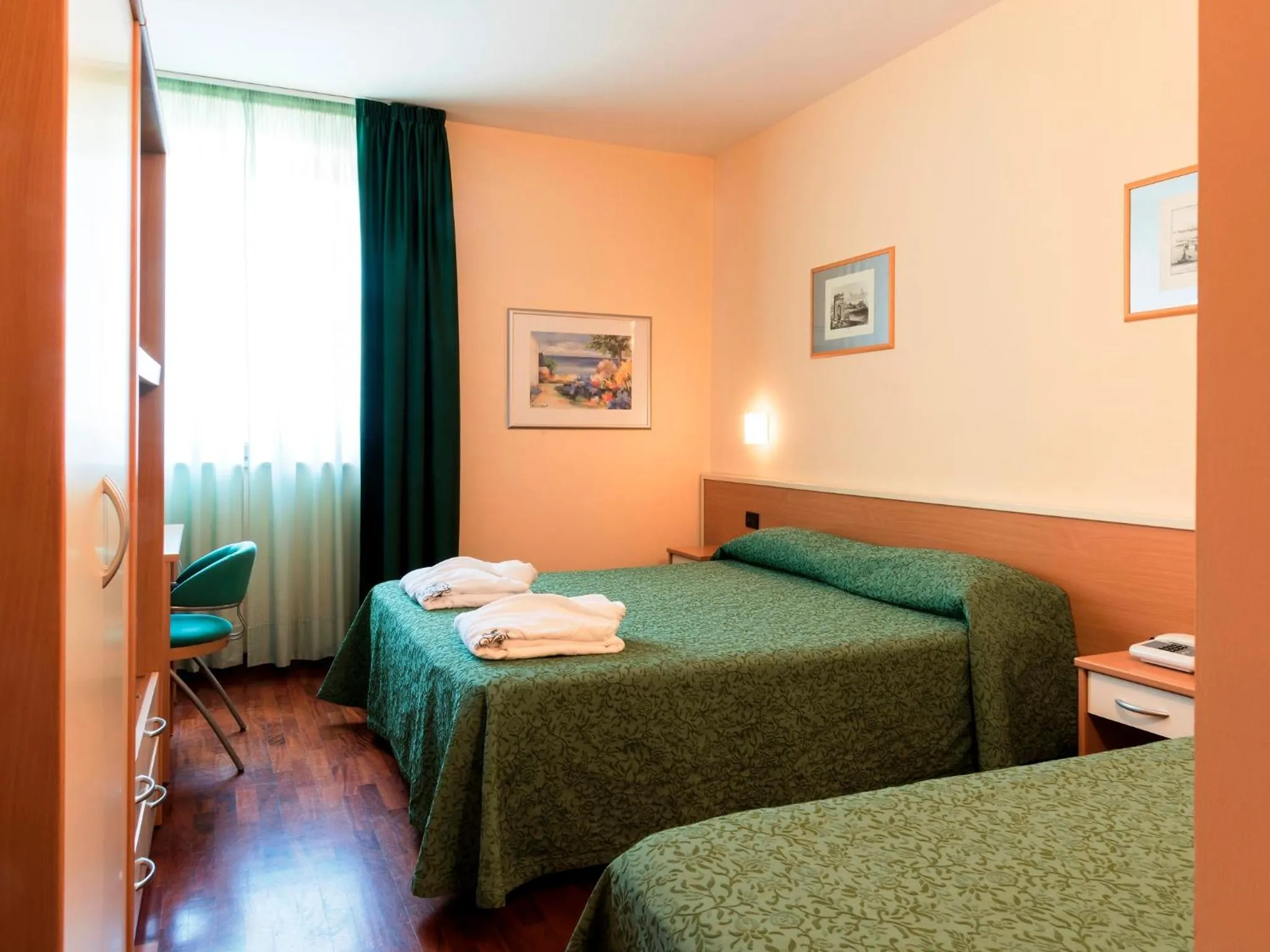 Photo of the whole room, Bed in Hotel Torresi