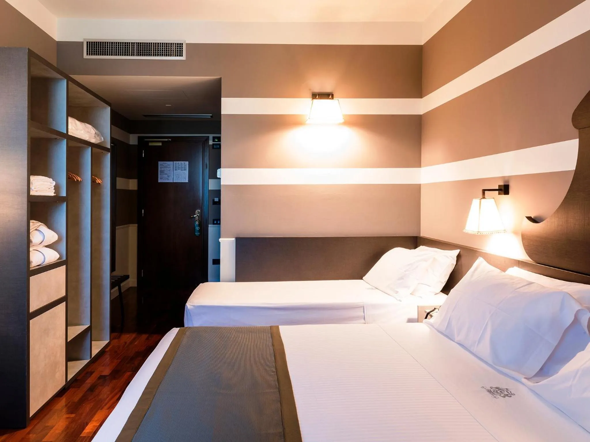 Photo of the whole room, Bed in Hotel Torresi