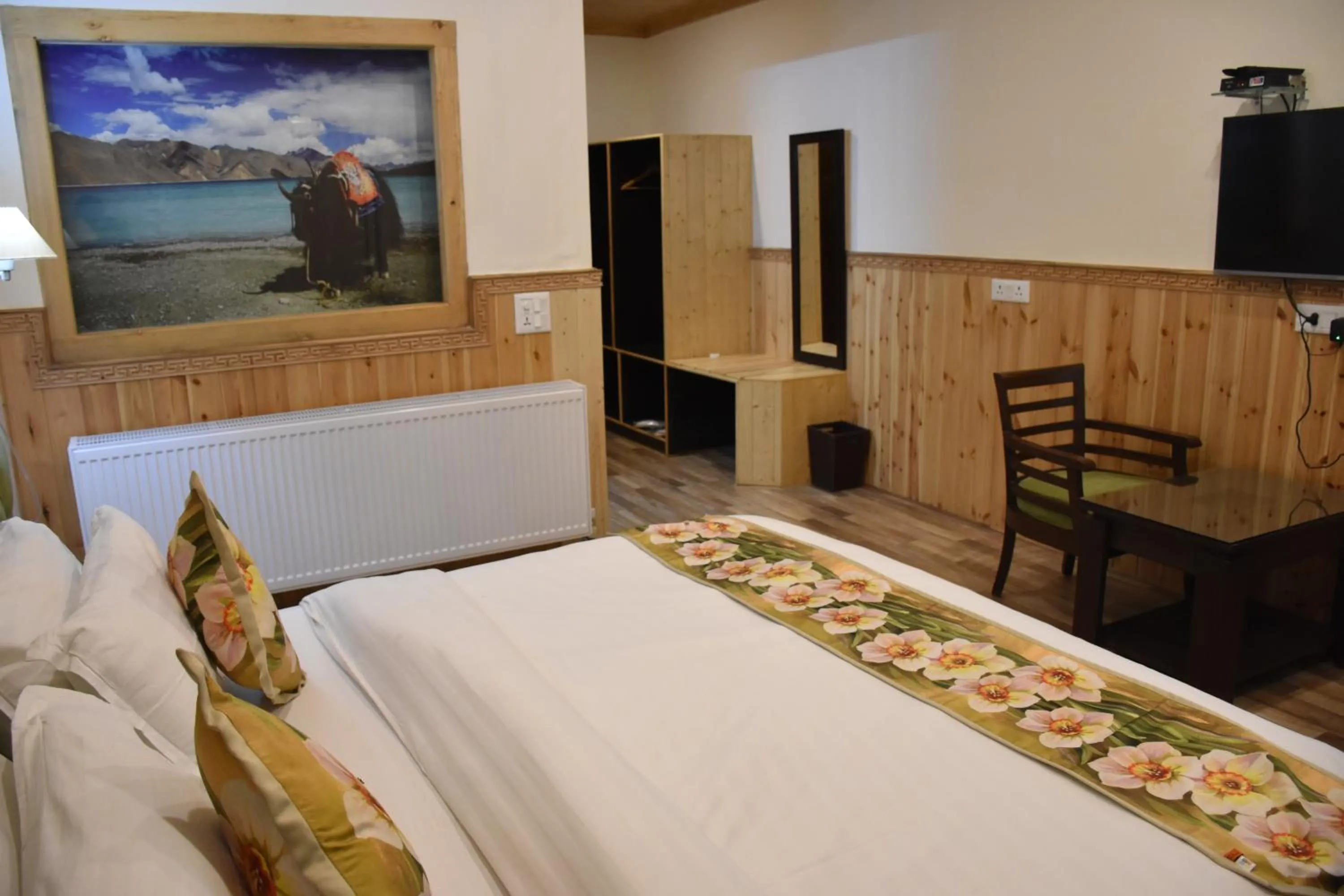 Bedroom in HOTEL CHANTSA