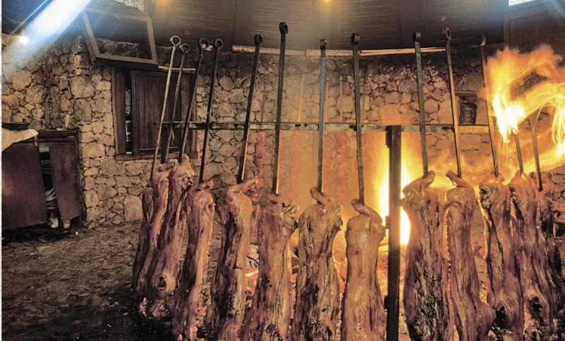 Restaurant/places to eat in S'Enis Monte Maccione