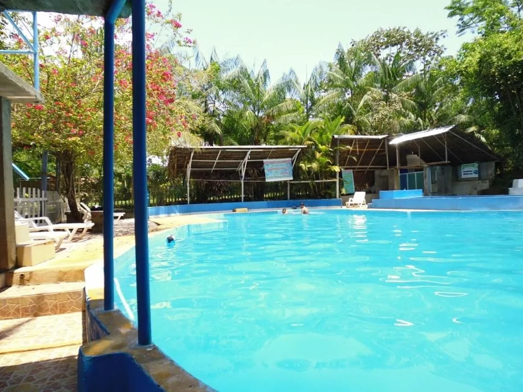 Swimming pool in Villa Hermosa de Tambopata Casa Hospedaje & Hostel