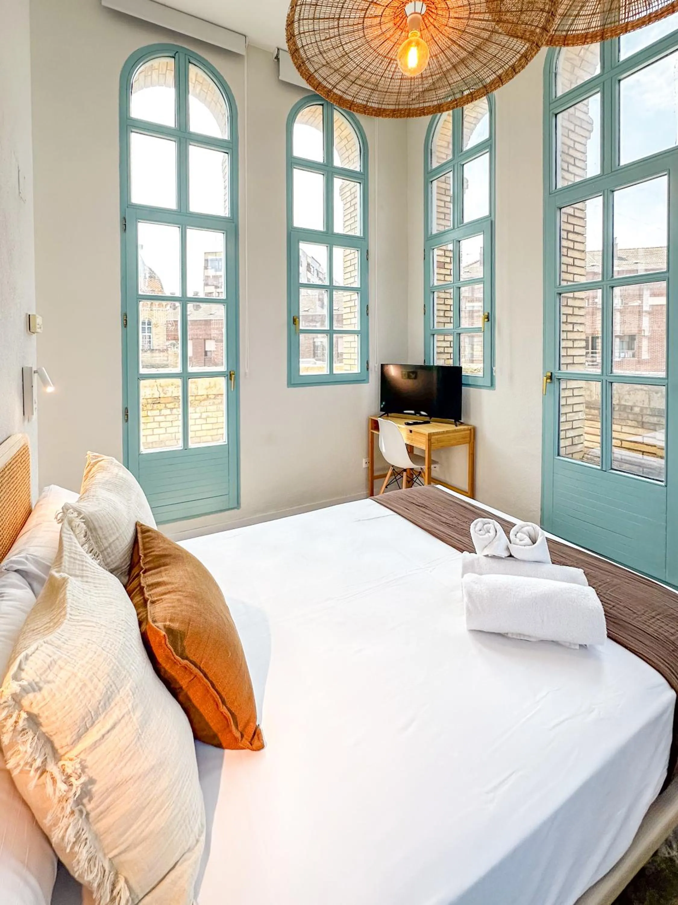 Bed in VTZ The Orus Factory Hotel - Parking Muy Económico