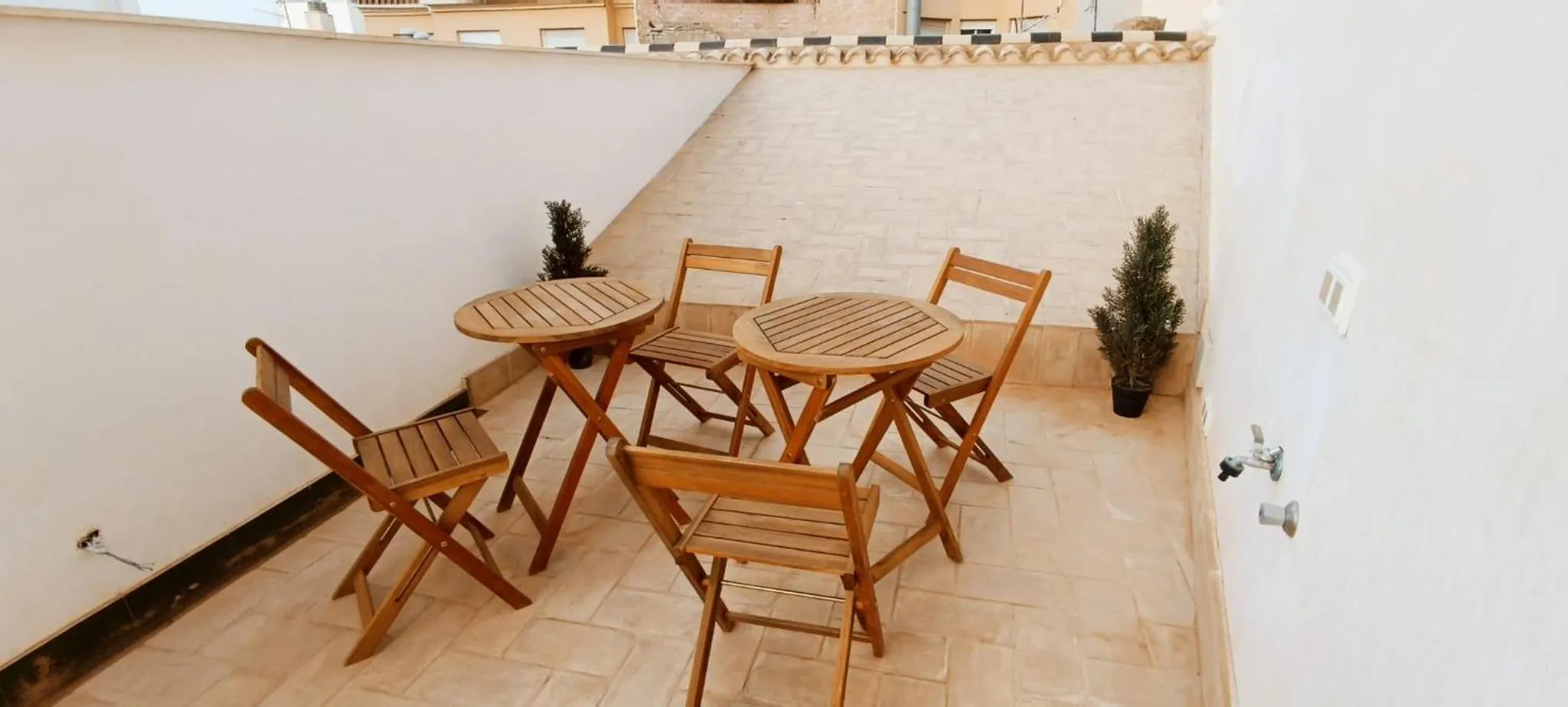 KEYWISE Nordic design Home city center 2 rooms 2 bath and terrace