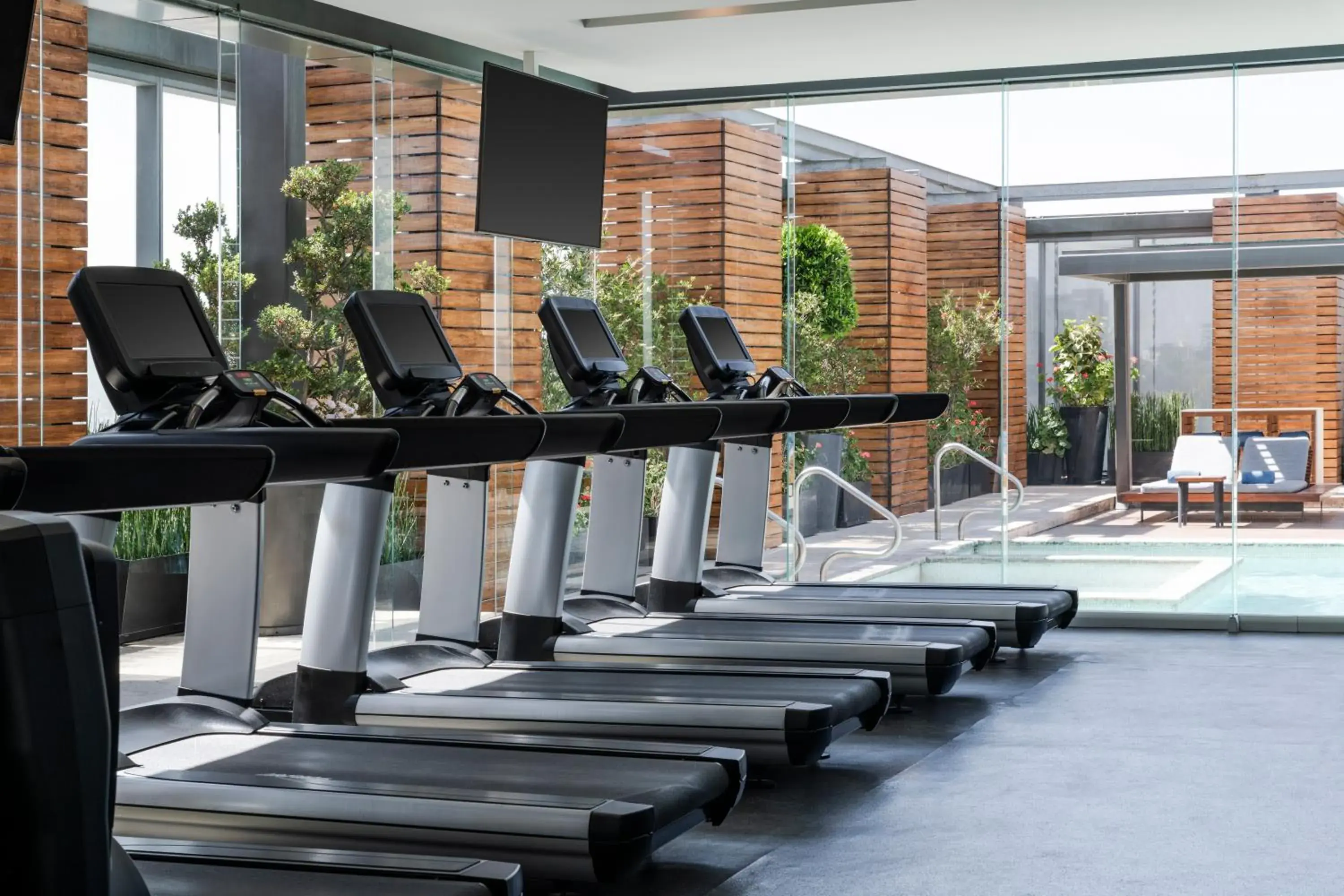 Fitness centre/facilities in Hilton Mexico City Santa Fe Fitness centre/facilities in Hilton Mexico City Santa Fe