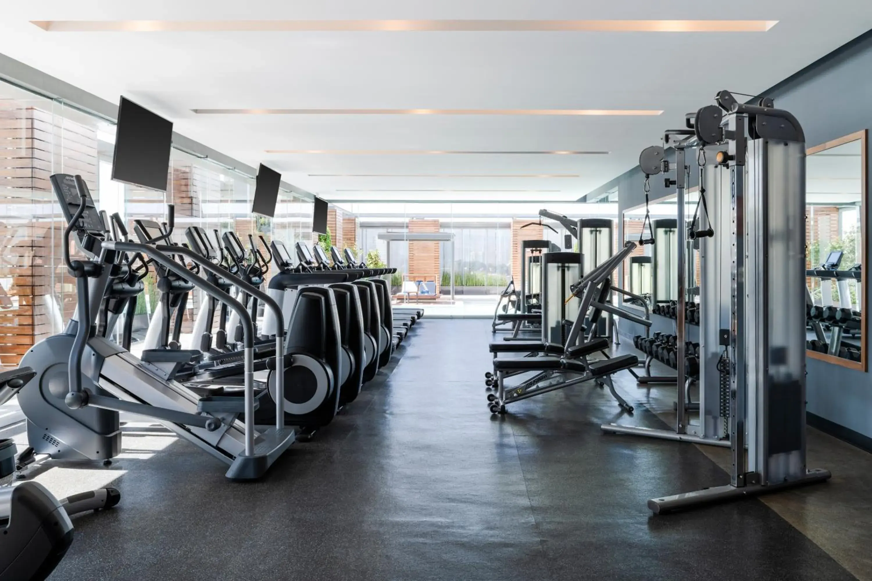 Fitness centre/facilities in Hilton Mexico City Santa Fe Fitness centre/facilities in Hilton Mexico City Santa Fe