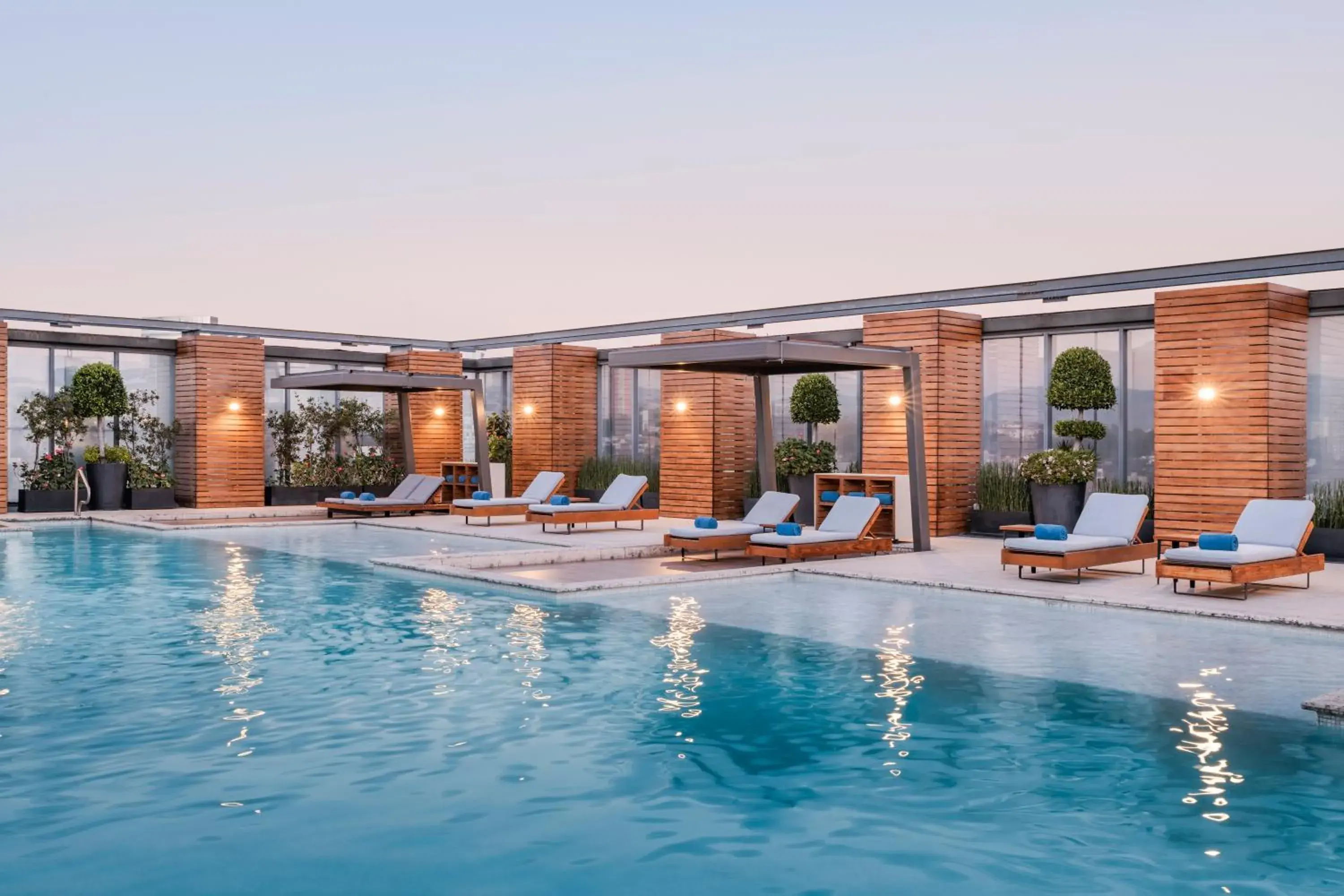 Swimming pool in Hilton Mexico City Santa Fe Swimming pool in Hilton Mexico City Santa Fe