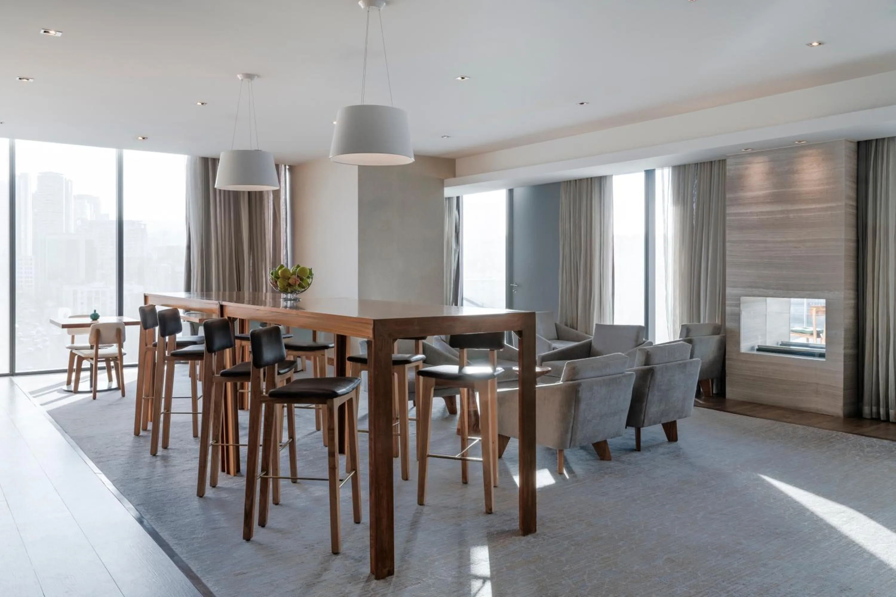 Lounge or bar in Hilton Mexico City Santa Fe