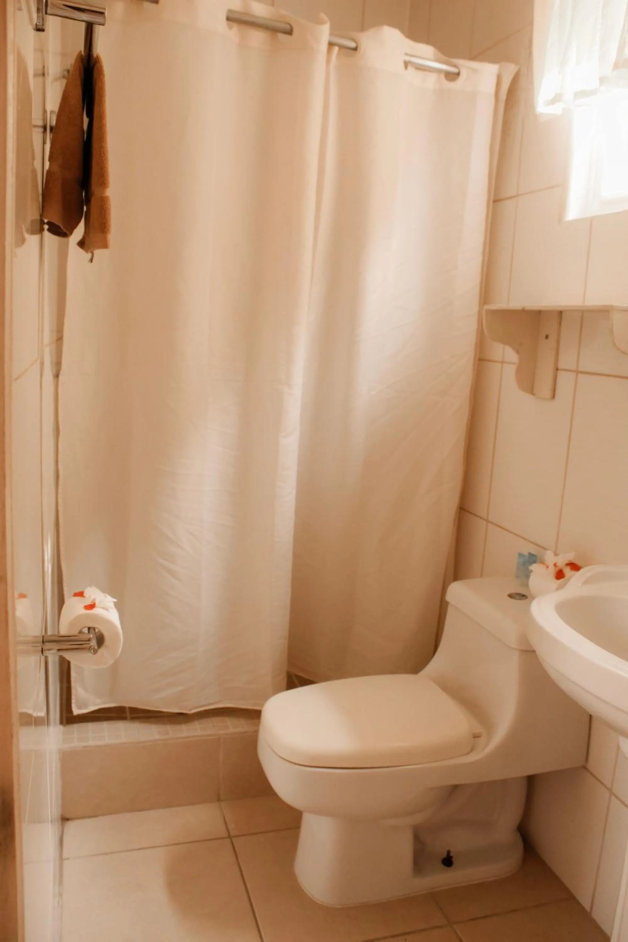 Bathroom in Tropical Paradise