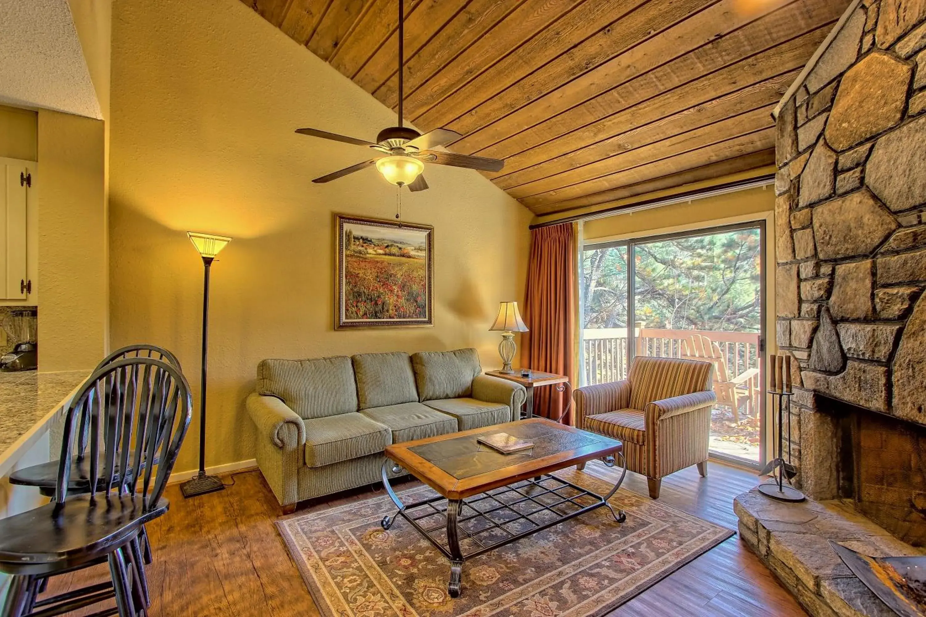 Living room in Foxhunt at Sapphire Valley Living room in Foxhunt at Sapphire Valley