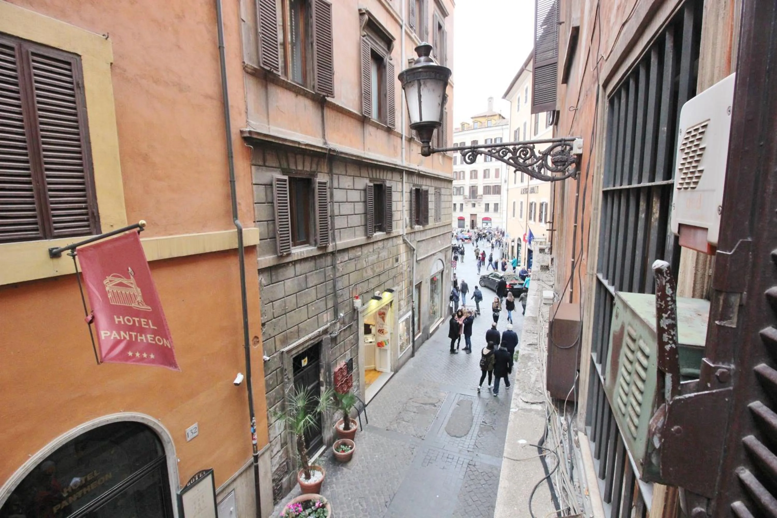 Quiet street view in Albergo Abruzzi