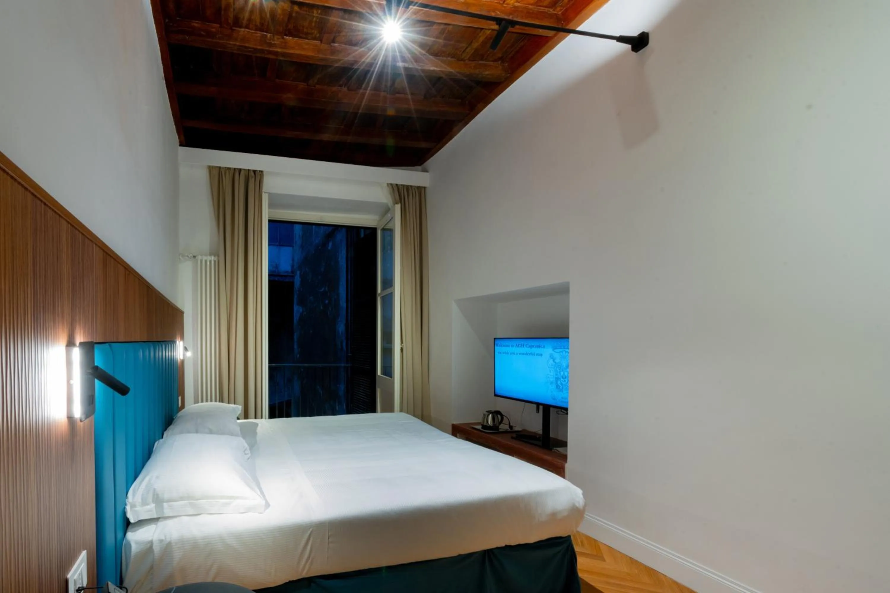 Bed in Albergo Abruzzi