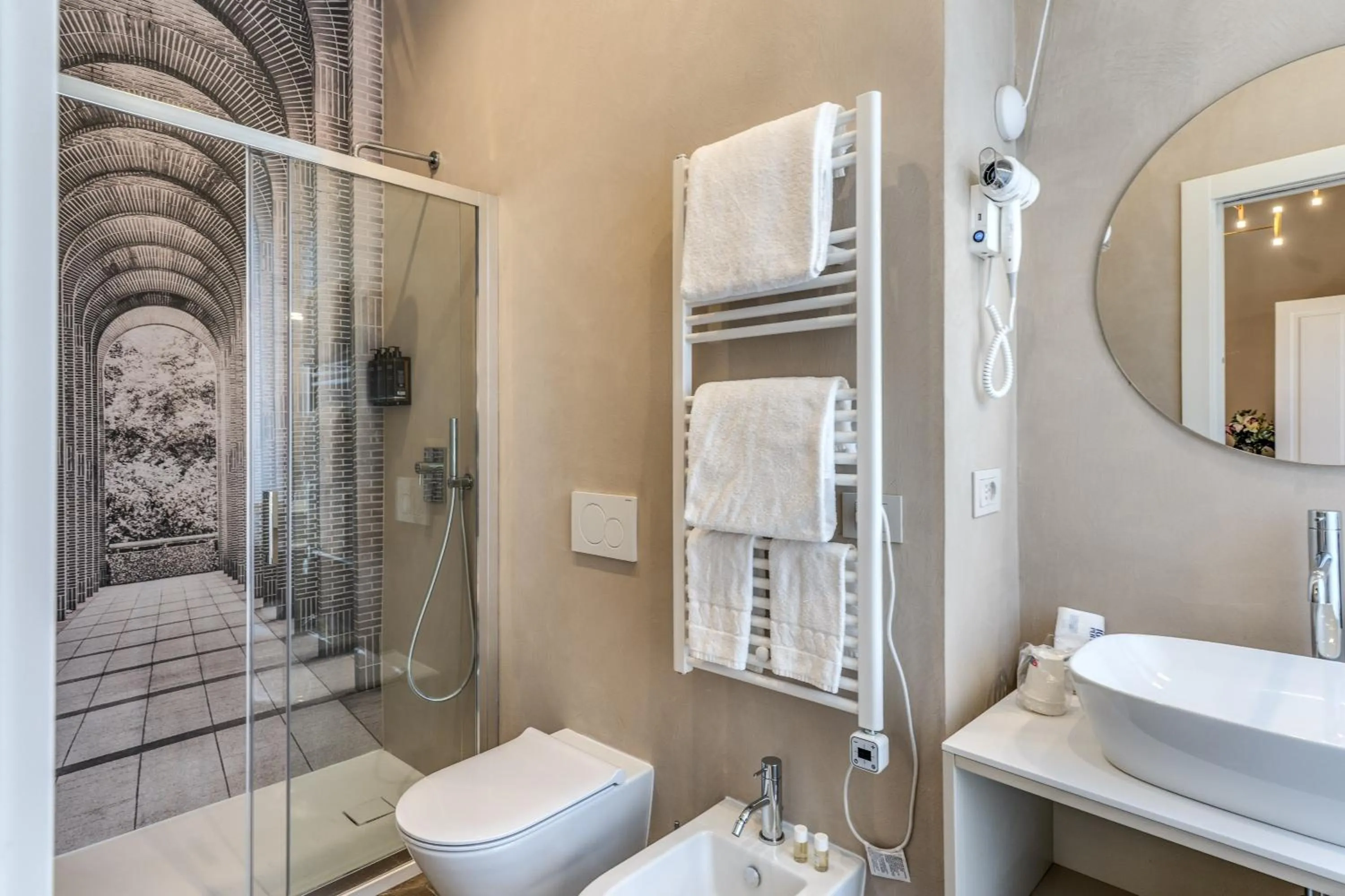 Shower in Albergo Abruzzi