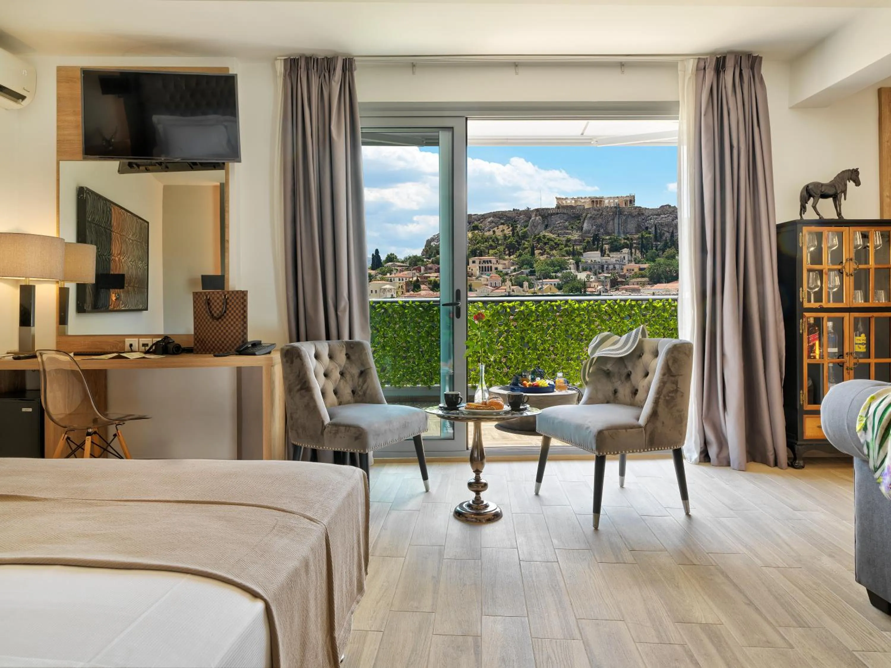 VIP in Acropolis City Life BH