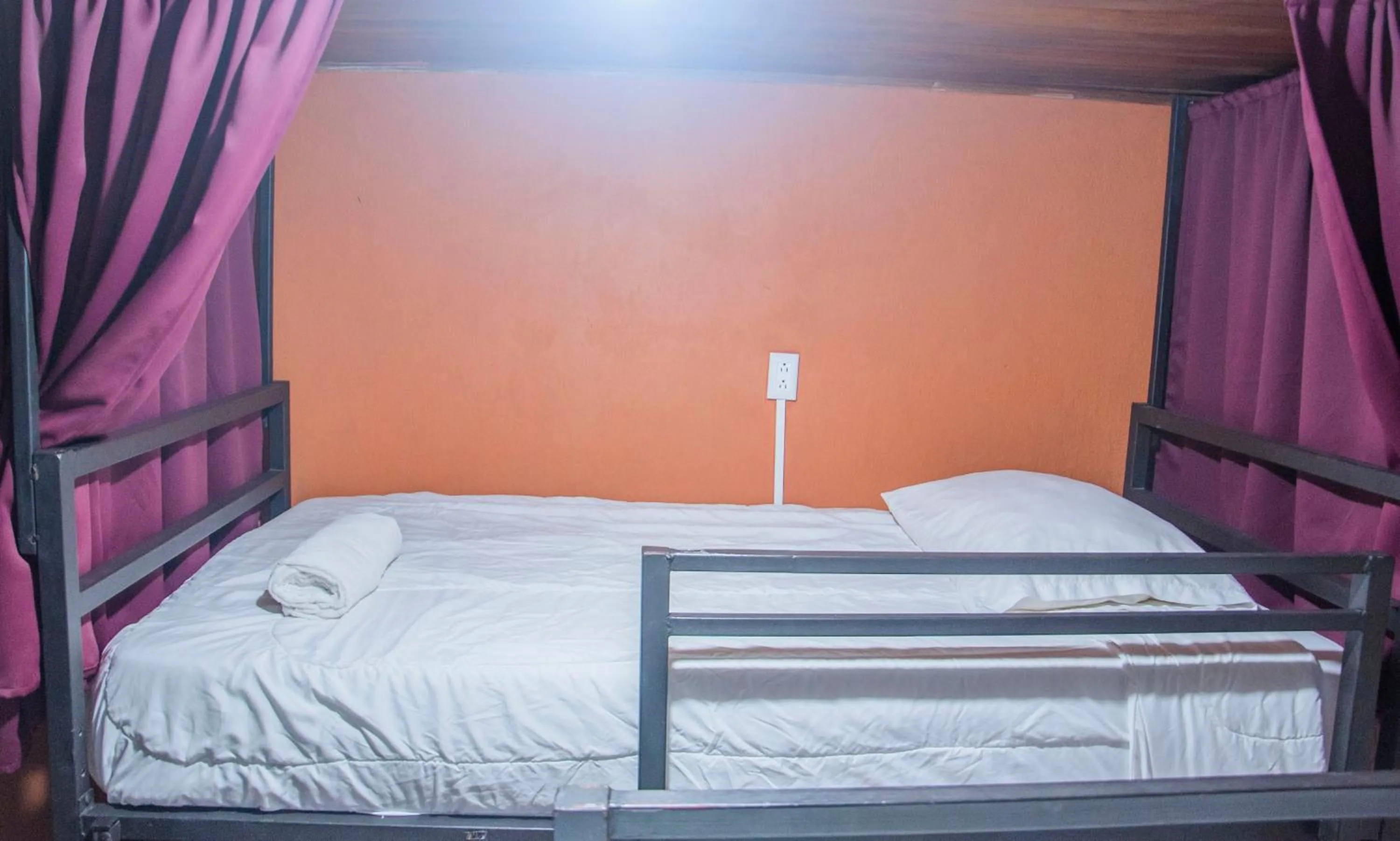 Bed in Gardens House, Airport Juan Santamaría, Alajuela, San José