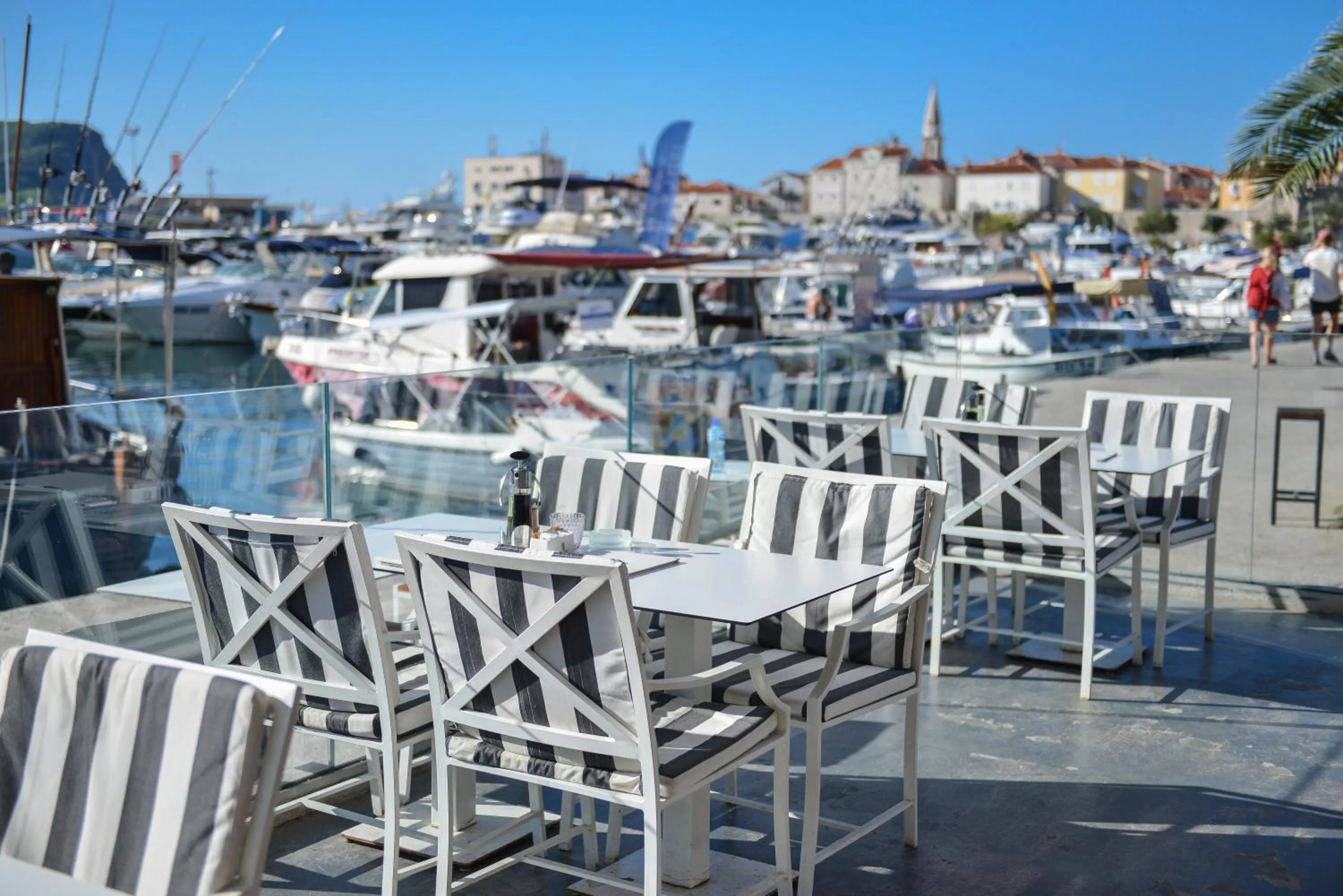 Restaurant/places to eat in Hotel Riva