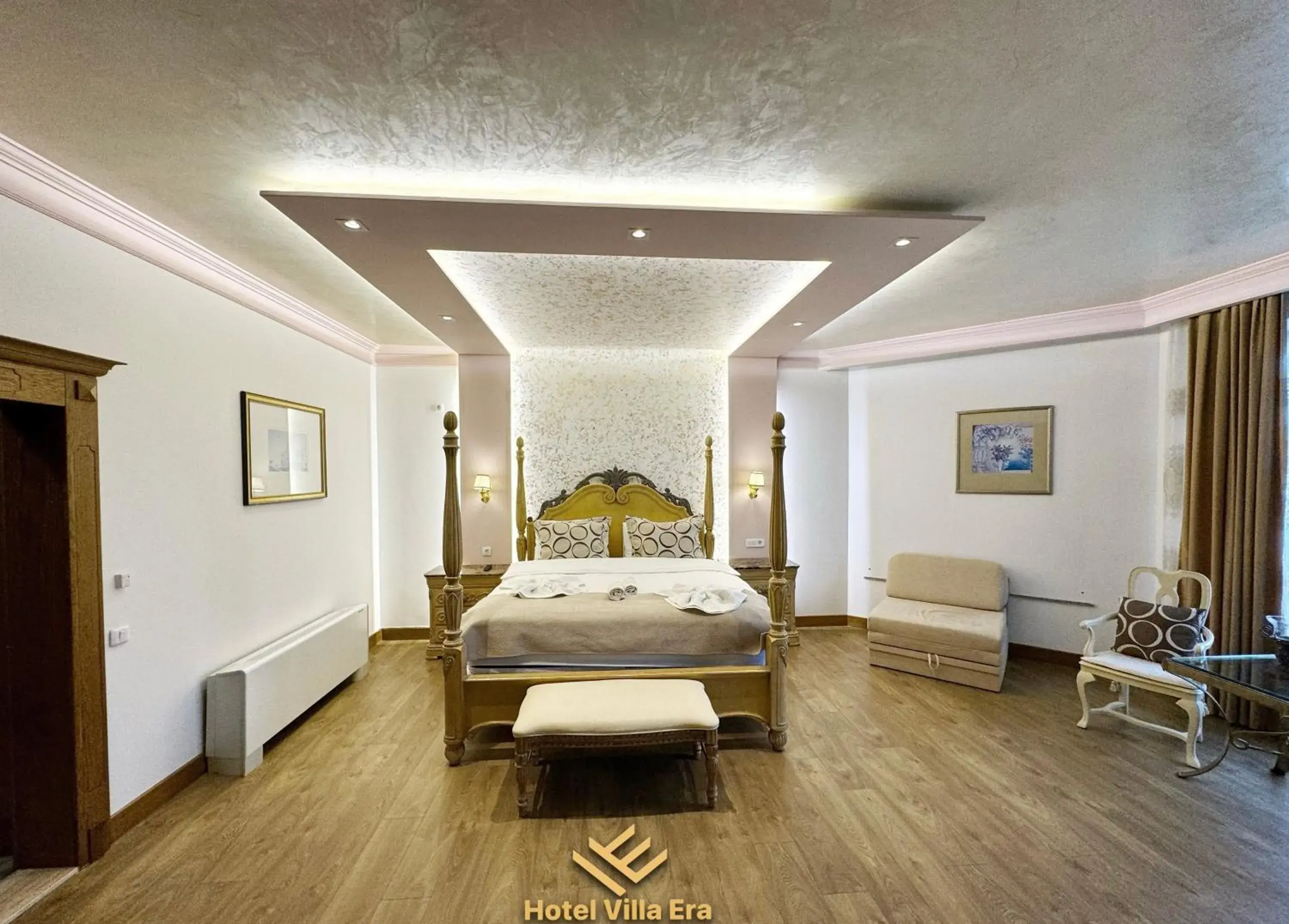 King Room with Garden View in Hotel ERA King Room with Garden View in Hotel ERA