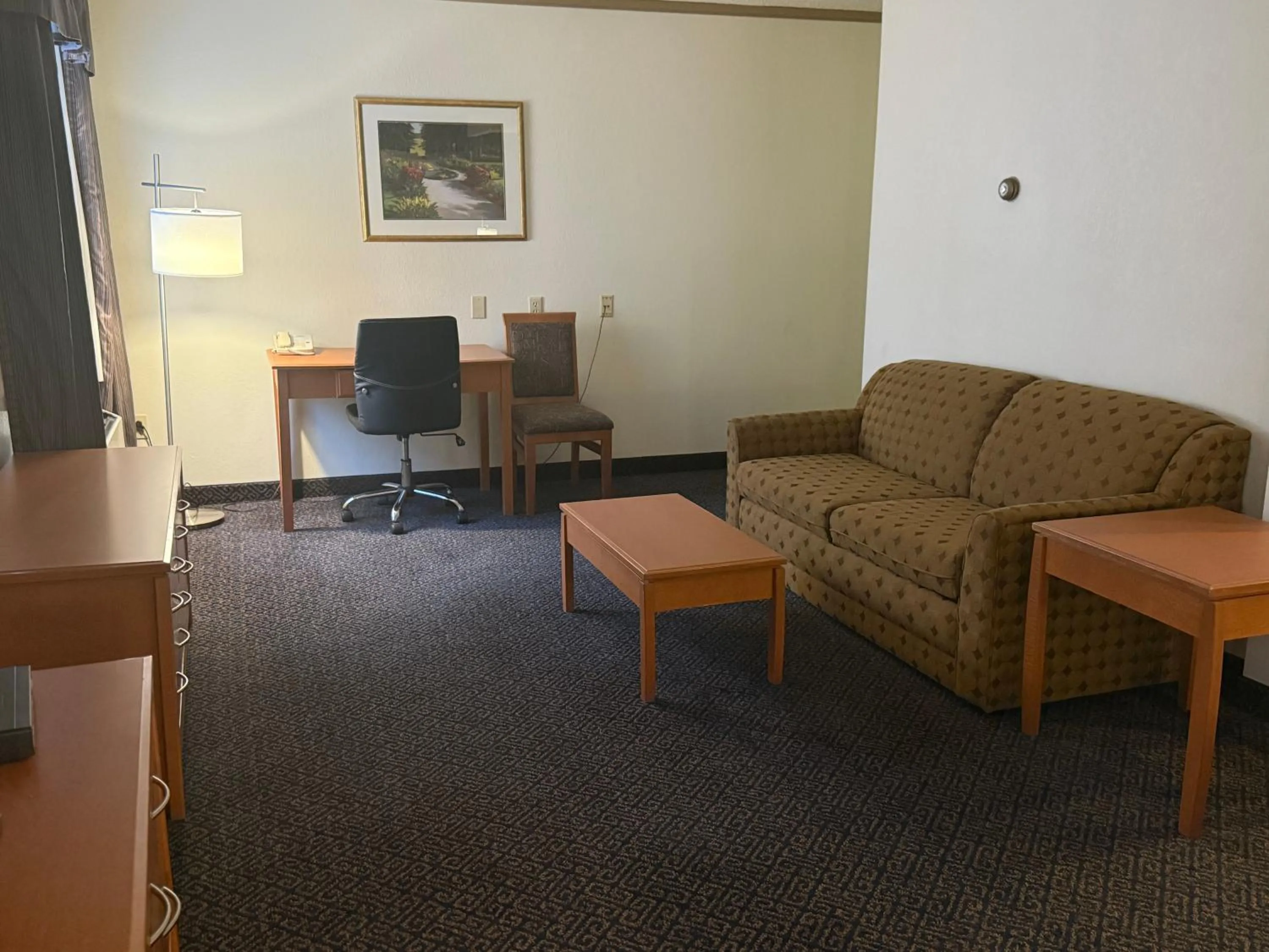 Days Inn by Wyndham Drayton Valley