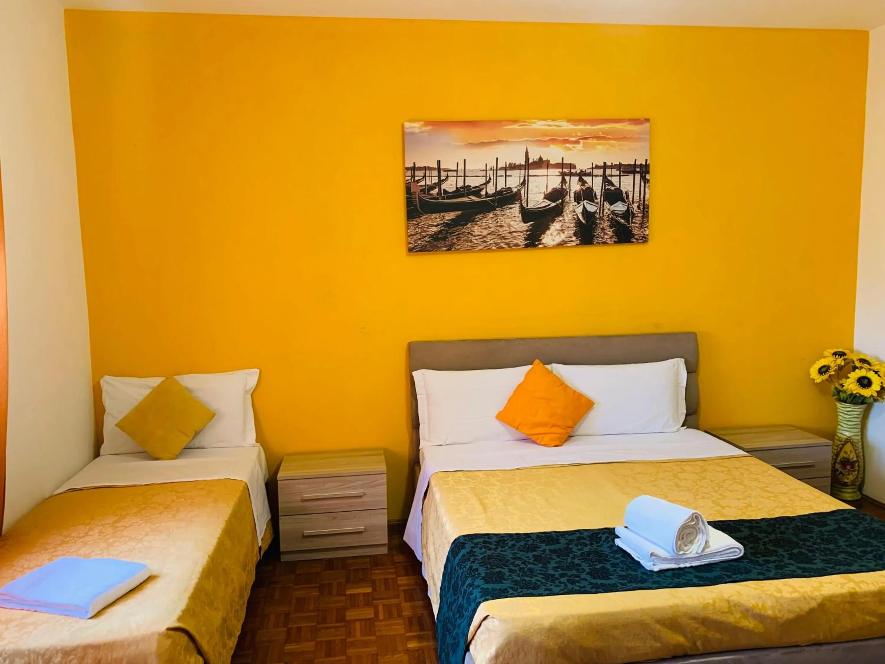 Bed in Venice Day Apartment